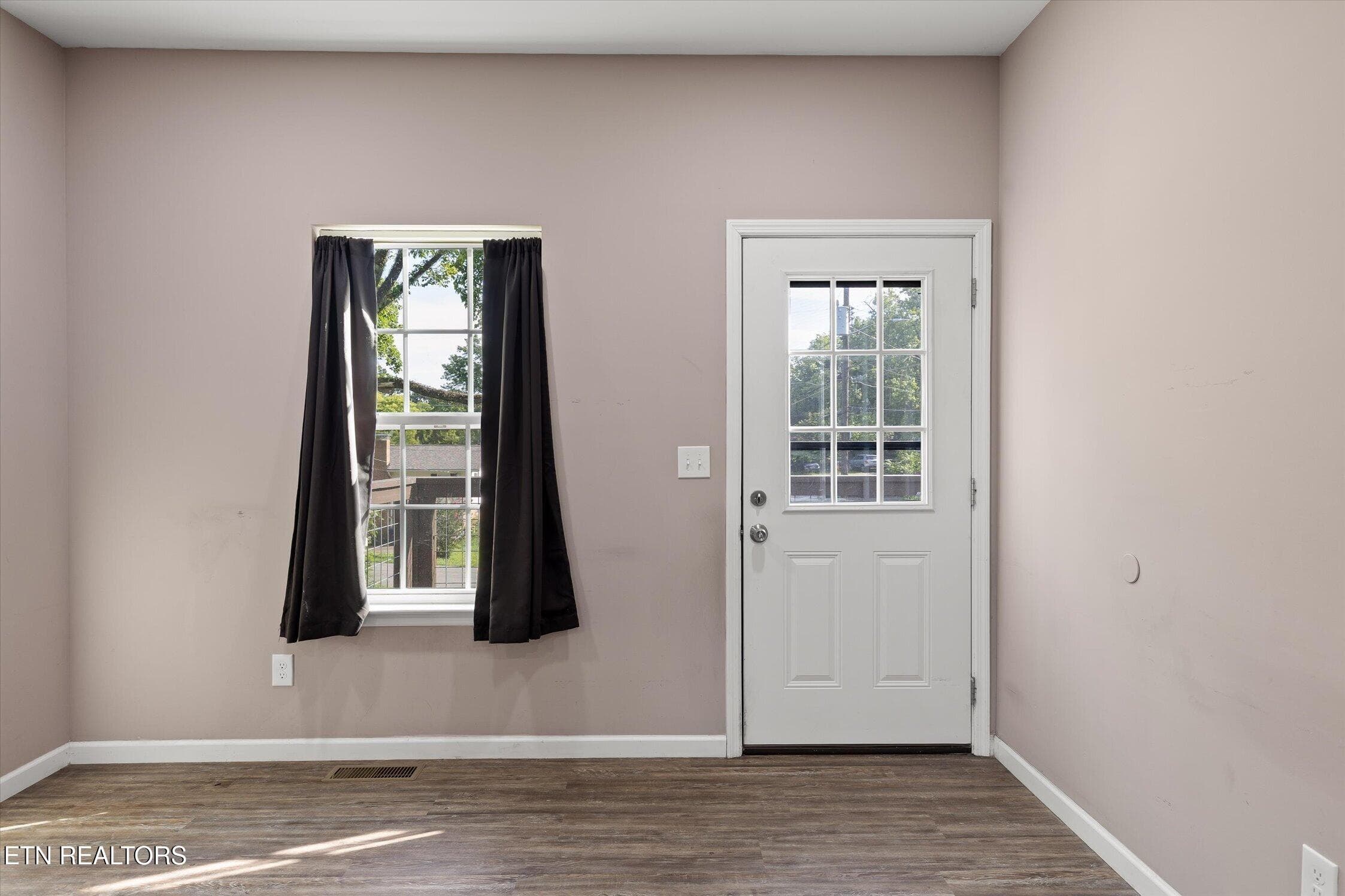 10-3915 Meadow - 3915 Meadow Lane, Chattanooga, TN 37406, Chattanooga