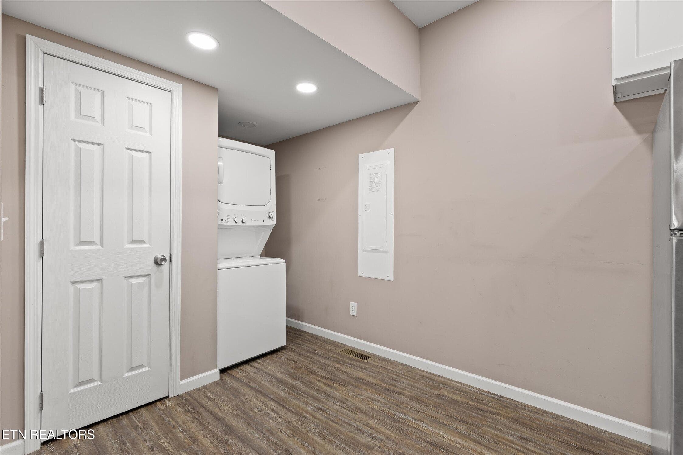 16-3915 Meadow-7 - 3915 Meadow Lane, Chattanooga, TN 37406, Chattanooga