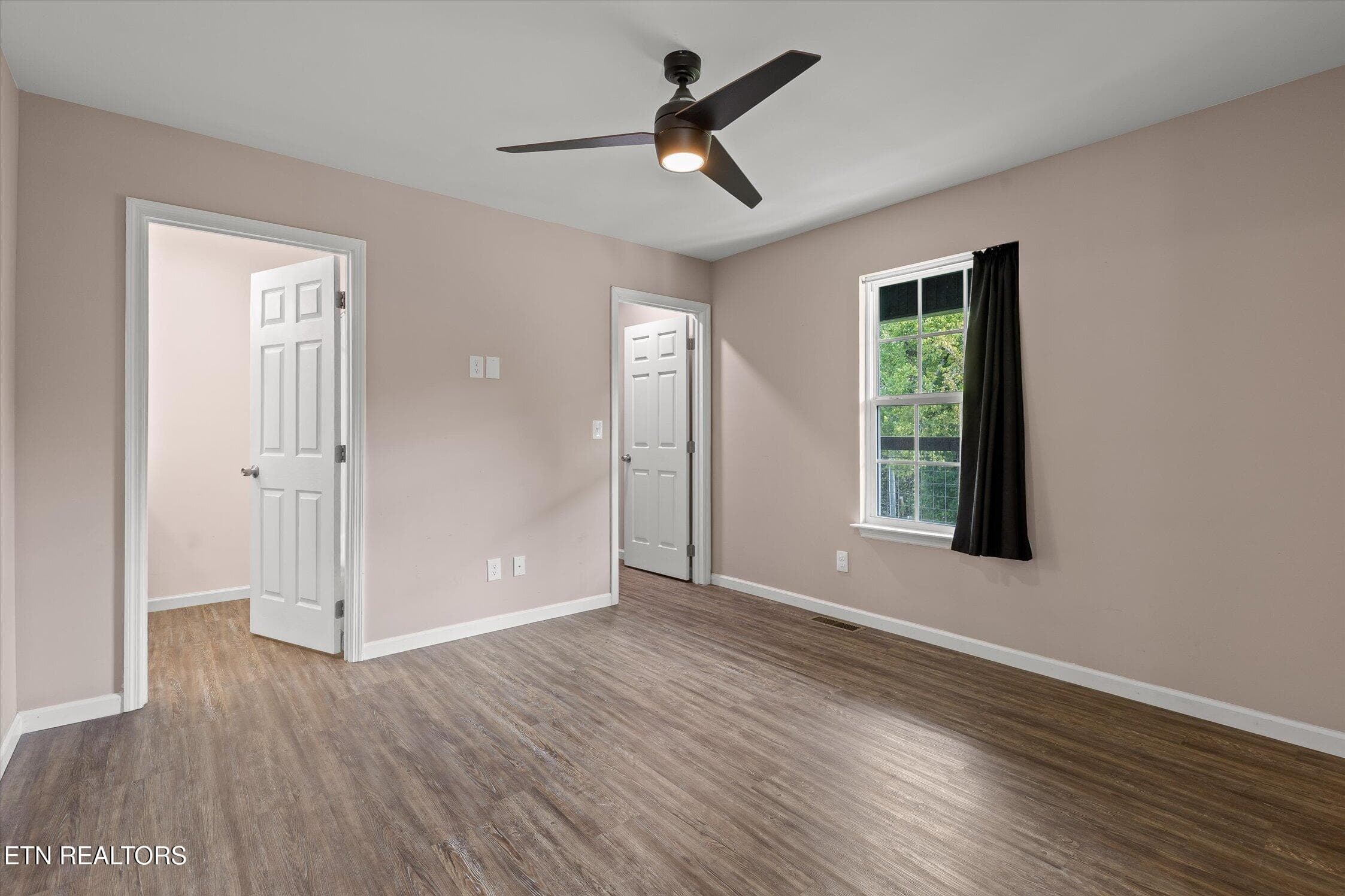 30-3915 Meadow-21 - 3915 Meadow Lane, Chattanooga, TN 37406, Chattanooga