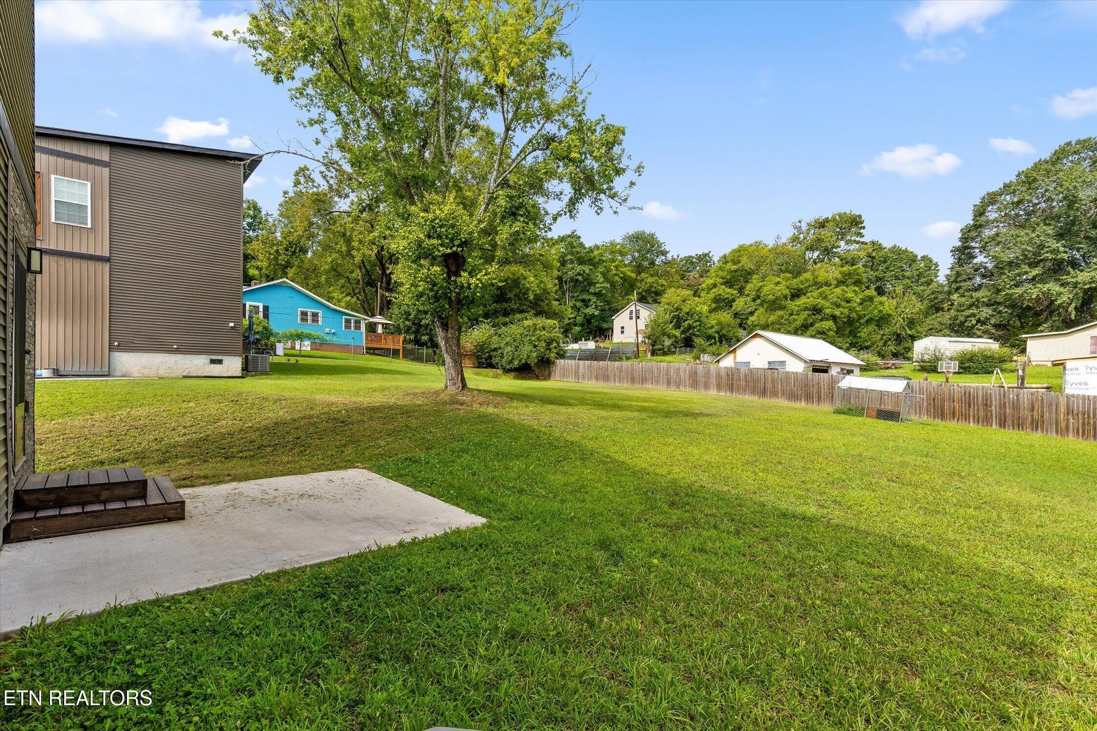 09-3915 Meadow-35 - 3915 Meadow Lane, Chattanooga, TN 37406, Chattanooga