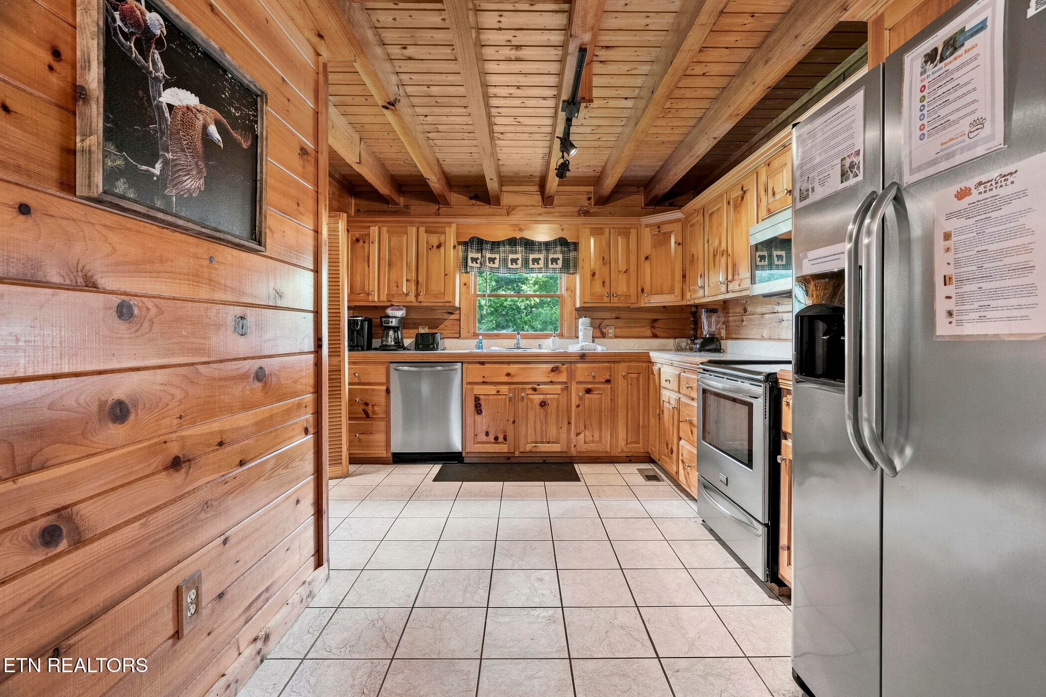 dsc04436 - 2043 Oakmont Drive, Sevierville, TN 37876
