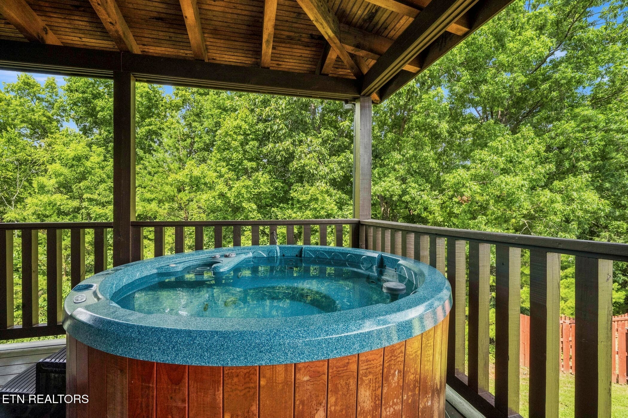 dsc04536 - 2043 Oakmont Drive, Sevierville, TN 37876