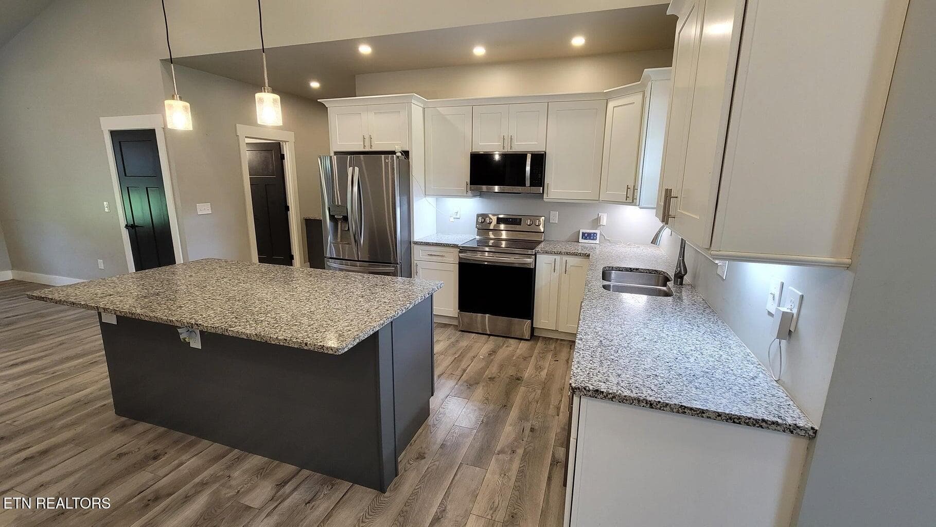 7 - 707 W Old A J Hwy, New Market, TN 37820, New Market