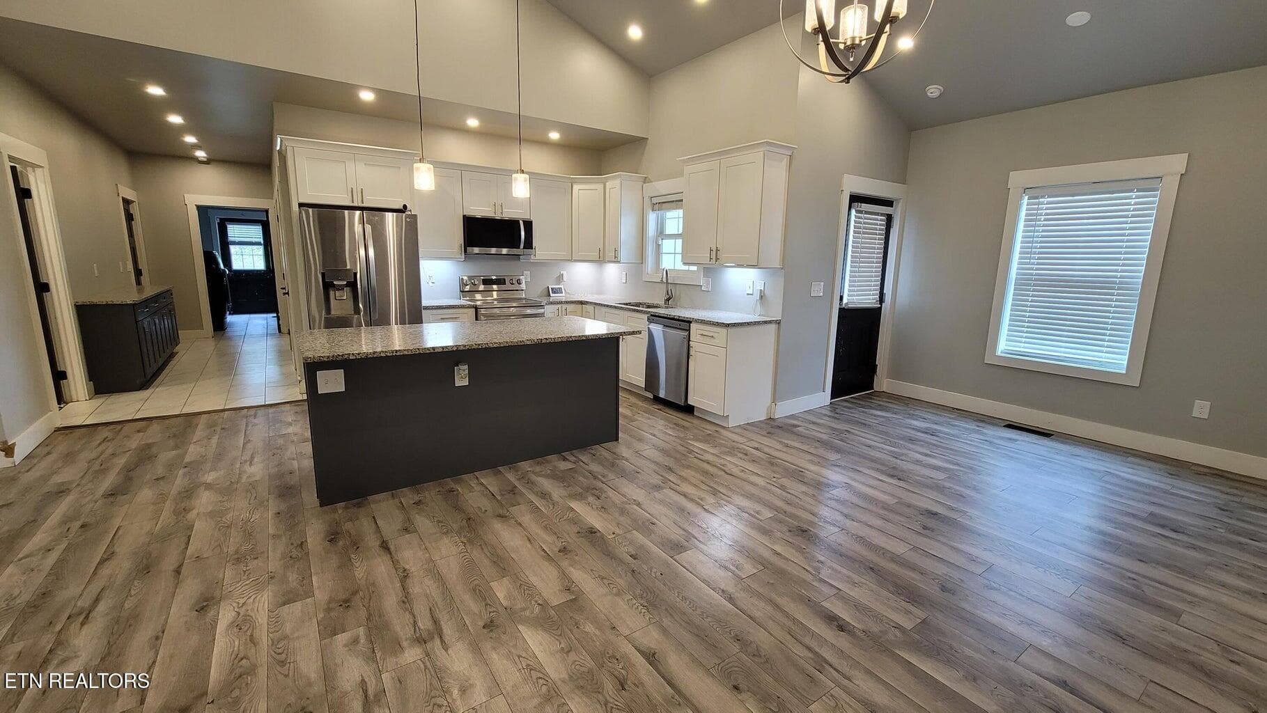 24 - 707 W Old A J Hwy, New Market, TN 37820, New Market
