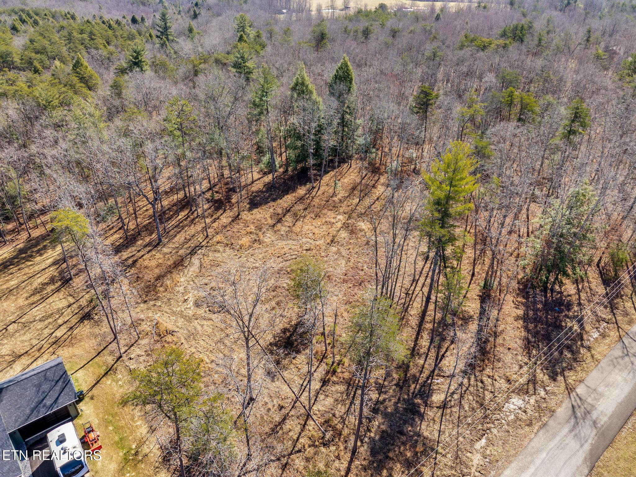 911 Spearhead-3 - 911 Spearhead Circle, Clarkrange, TN 38553