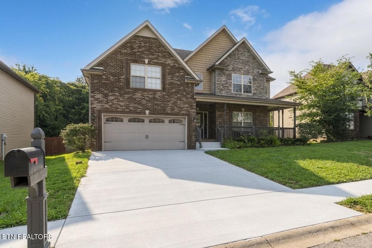 Driveway 5 - 1181 Dygert Court, Clarksville, TN 37042, Clarksville