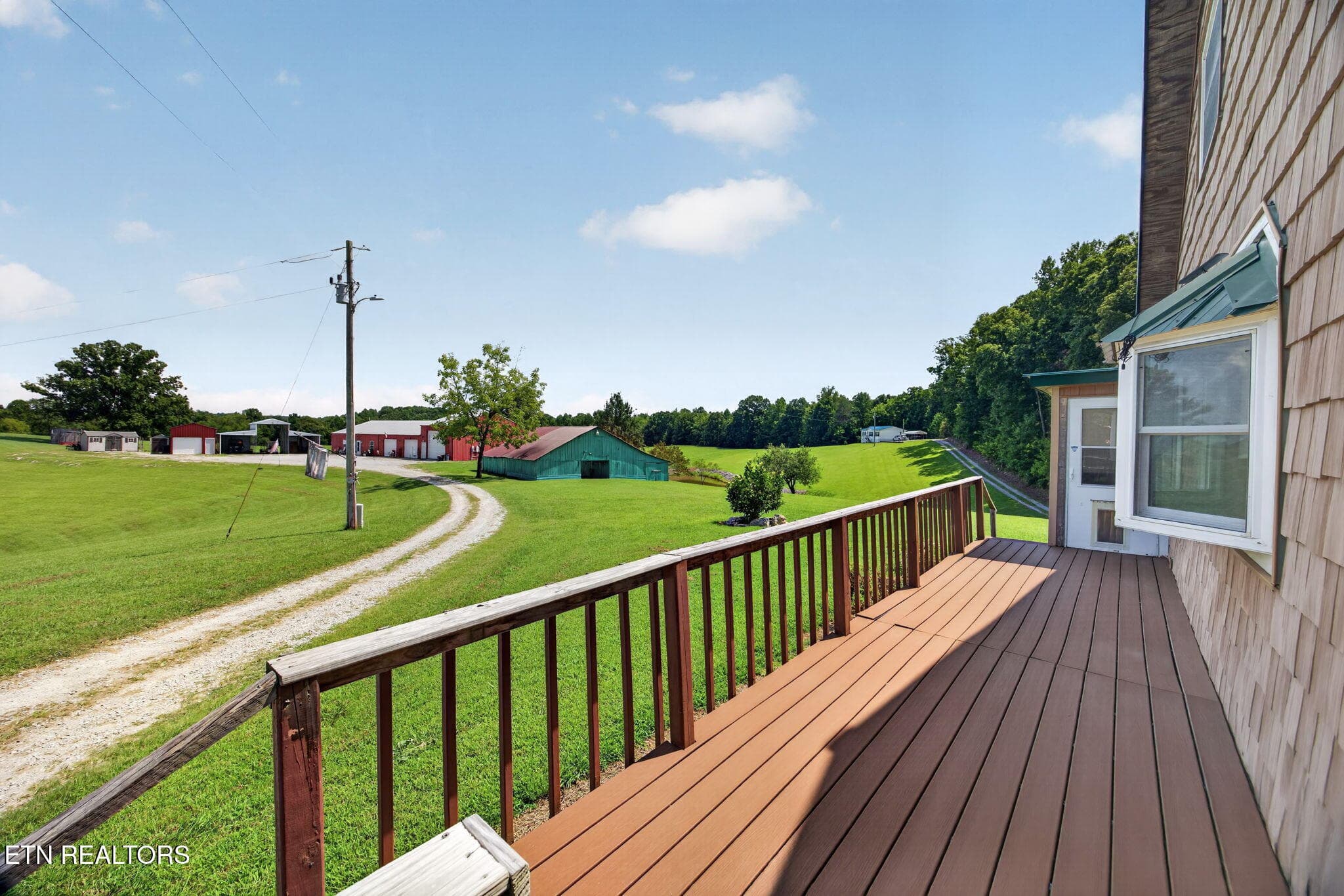 6-web-or-mls-470-wade-rd - 470 Wade Rd, Sparta, TN 38583