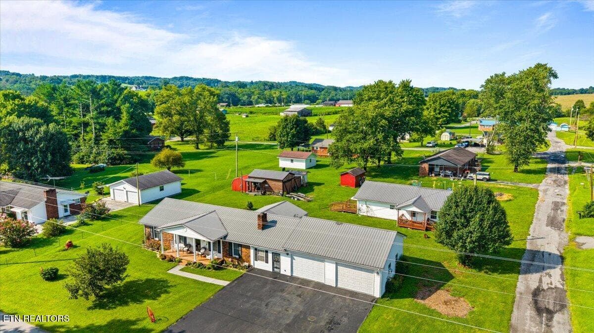 08-177 Thomas Rd - 177 Thomas Rd, Speedwell, TN 37870, Speedwell