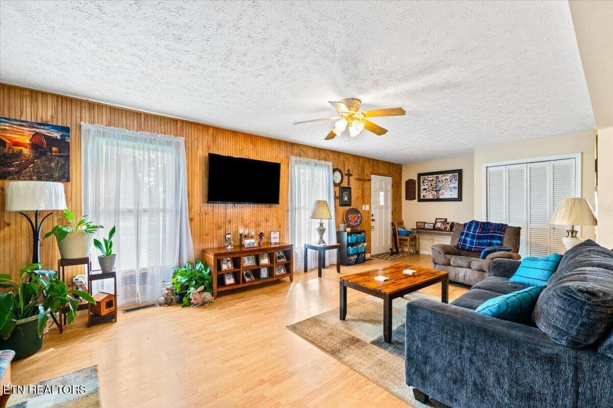 14-177 Thomas Rd - 177 Thomas Rd, Speedwell, TN 37870, Speedwell