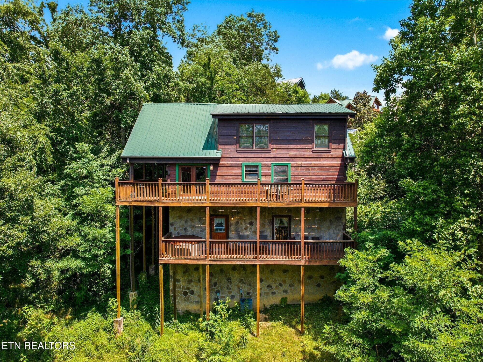 38 - 2606 Tree Tops Way, Pigeon Forge, TN 37863, Pigeon Forge