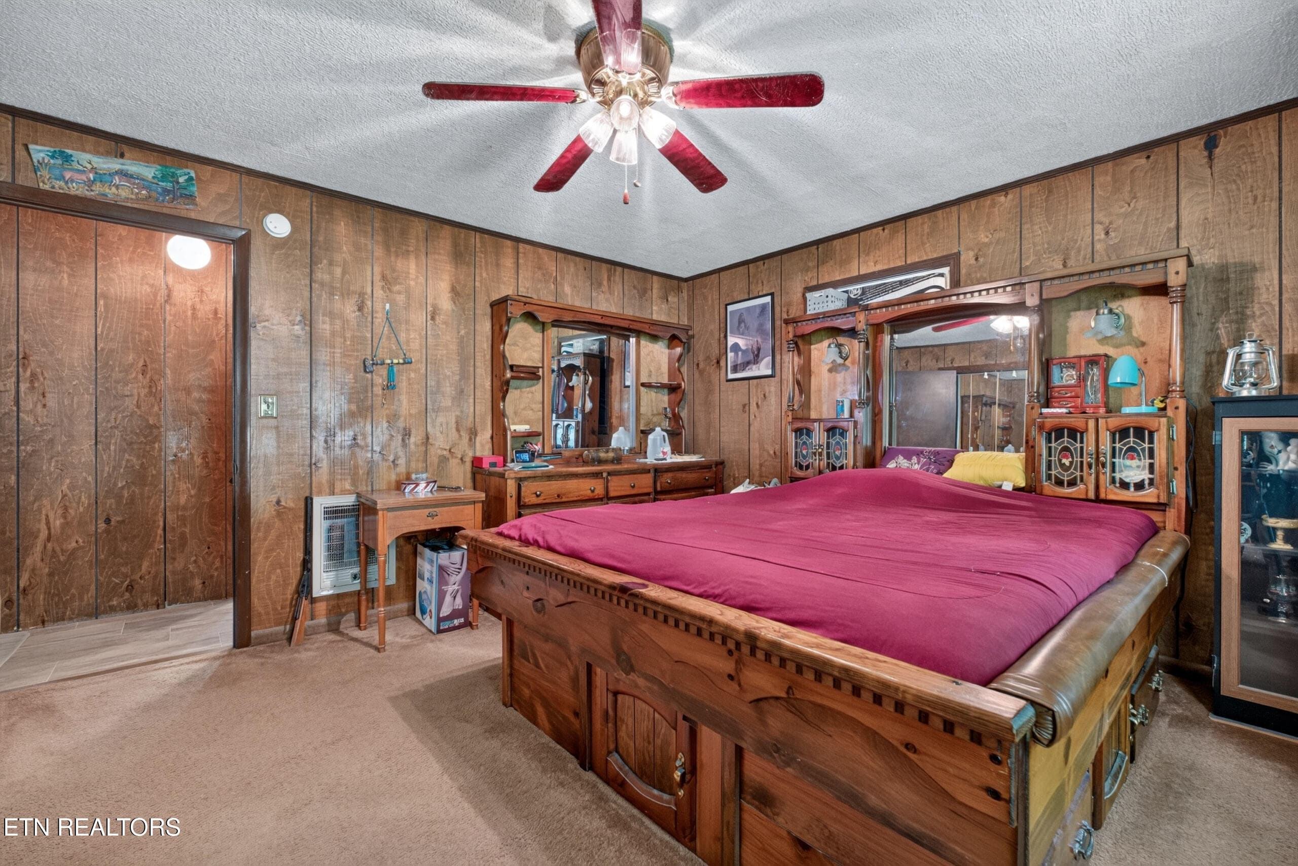 DSC07699 - 582 Spencer Drive, Spencer, TN 38585