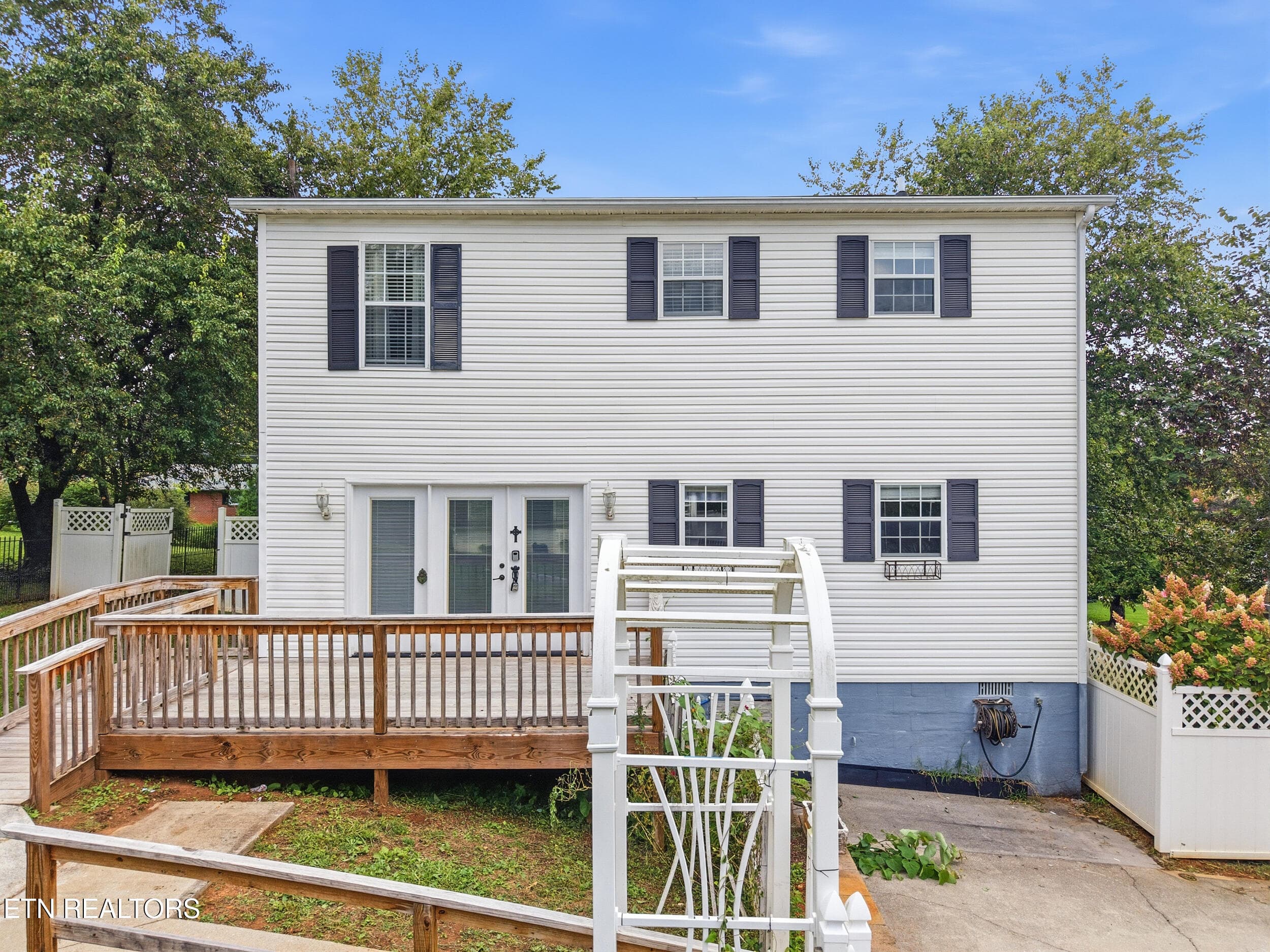 Backyard - 5209 Montrose Rd, Knoxville, TN 37918, Knoxville