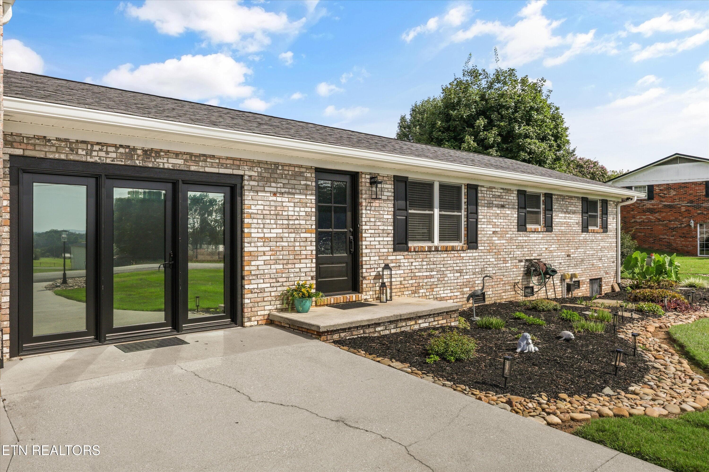 06-148 Clinch View Dr 16 - 148 Clinch View Drive, Corryton, TN 37721