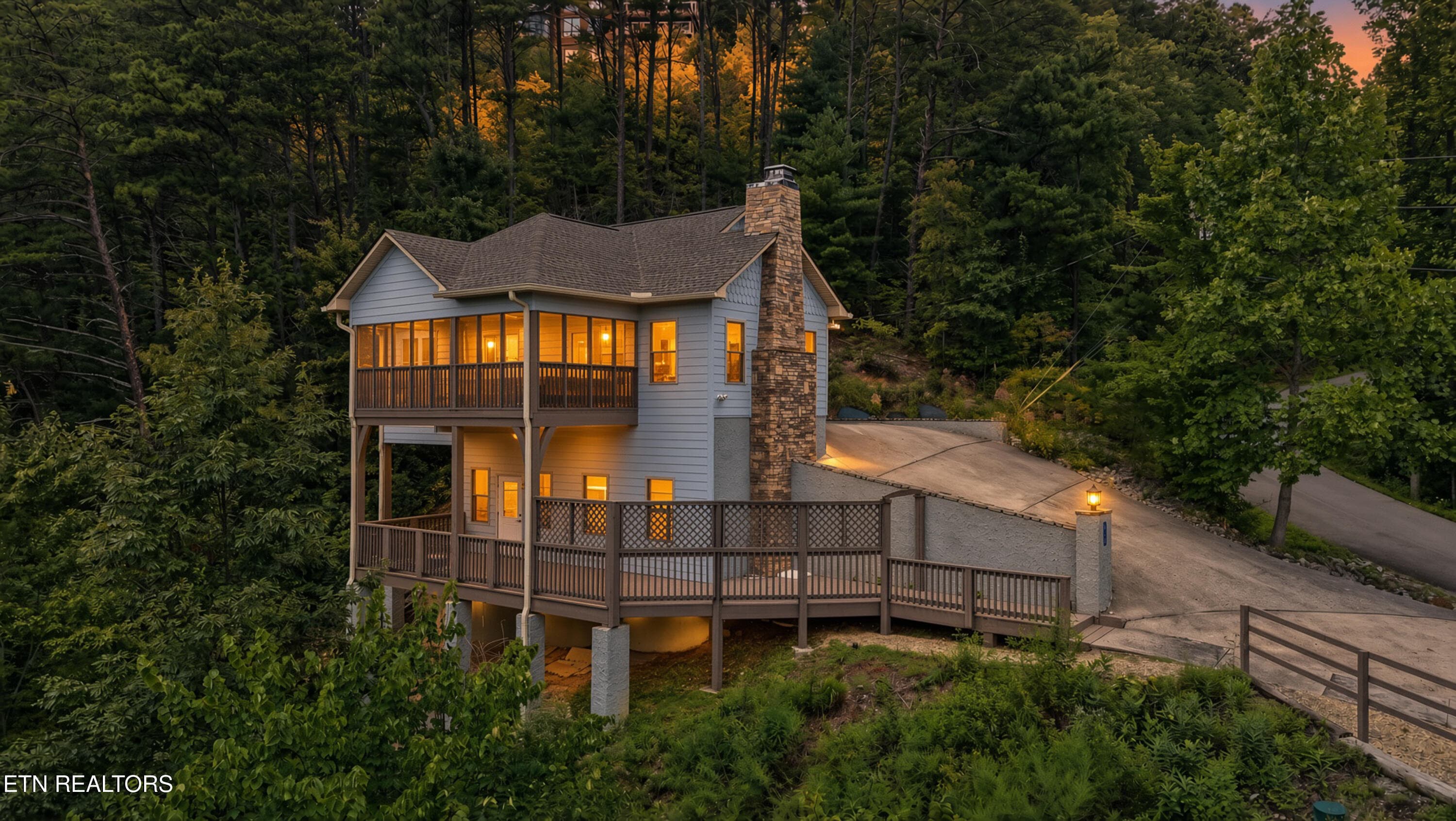 3DKJ1 - 715 Christy Lane, Townsend, TN 37882