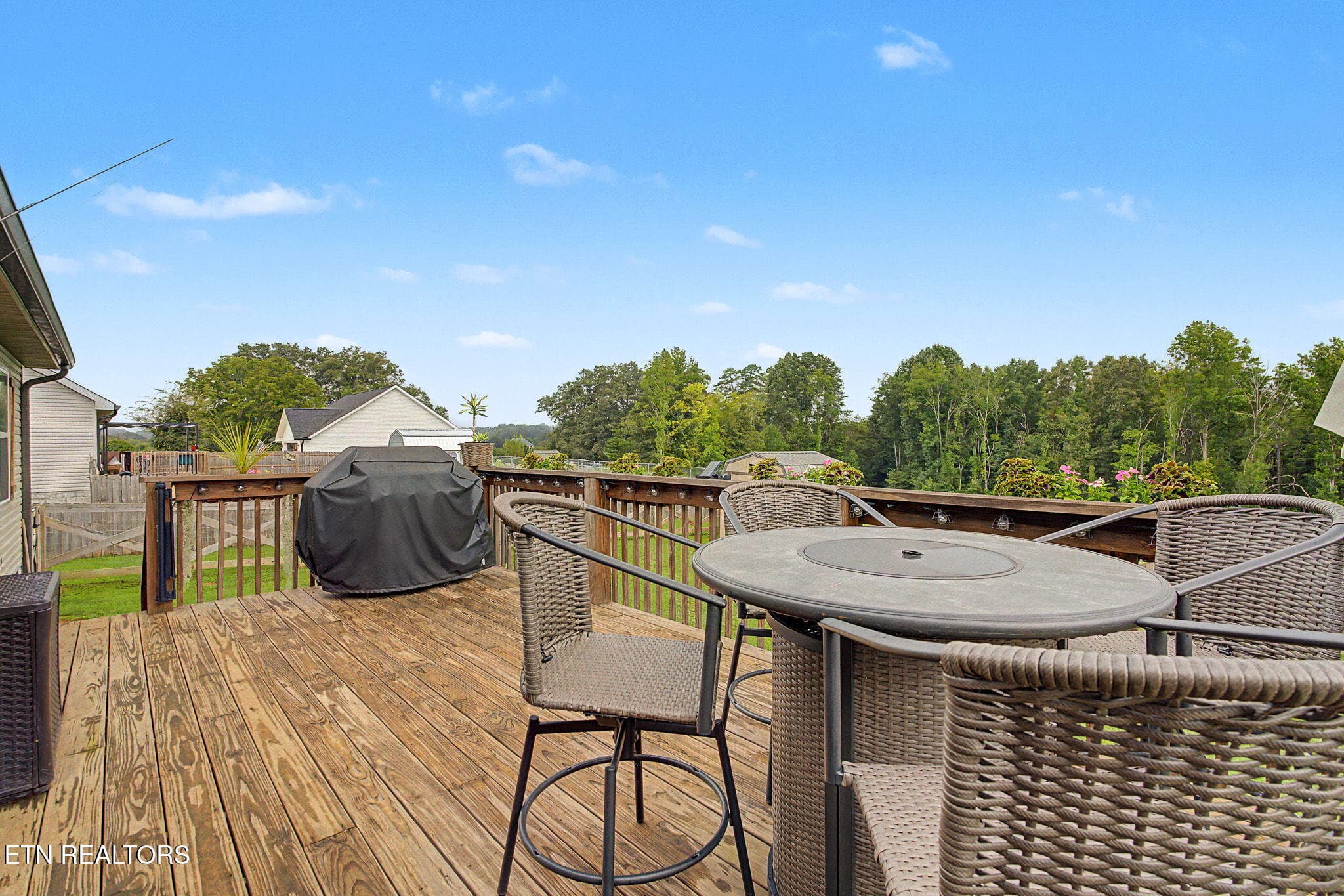 31-web-or-mls-6231-lanier-rd - 6231 Lanier Rd, Maryville, TN 37801