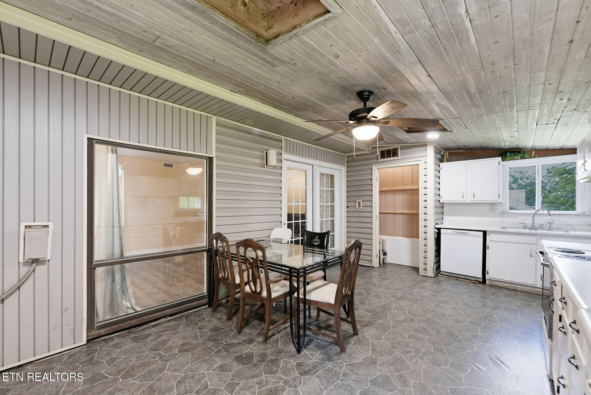 36-web-or-mls-DSC_0664 - 70 Valley Forge Drive, Oak Ridge, TN 37830