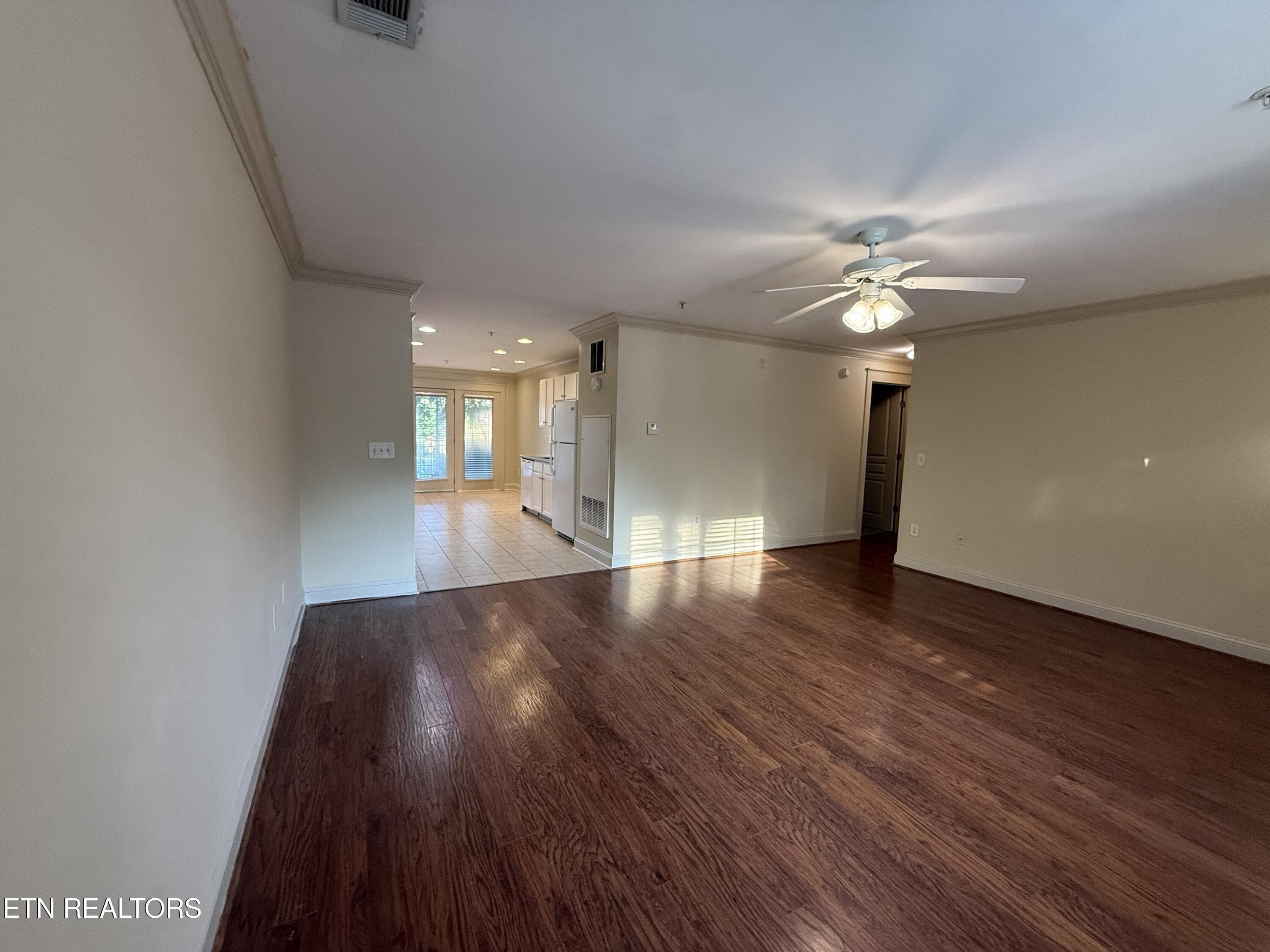 Living Room - 3831 Cherokee Woods Way 102, Knoxville, TN 37920, Knoxville