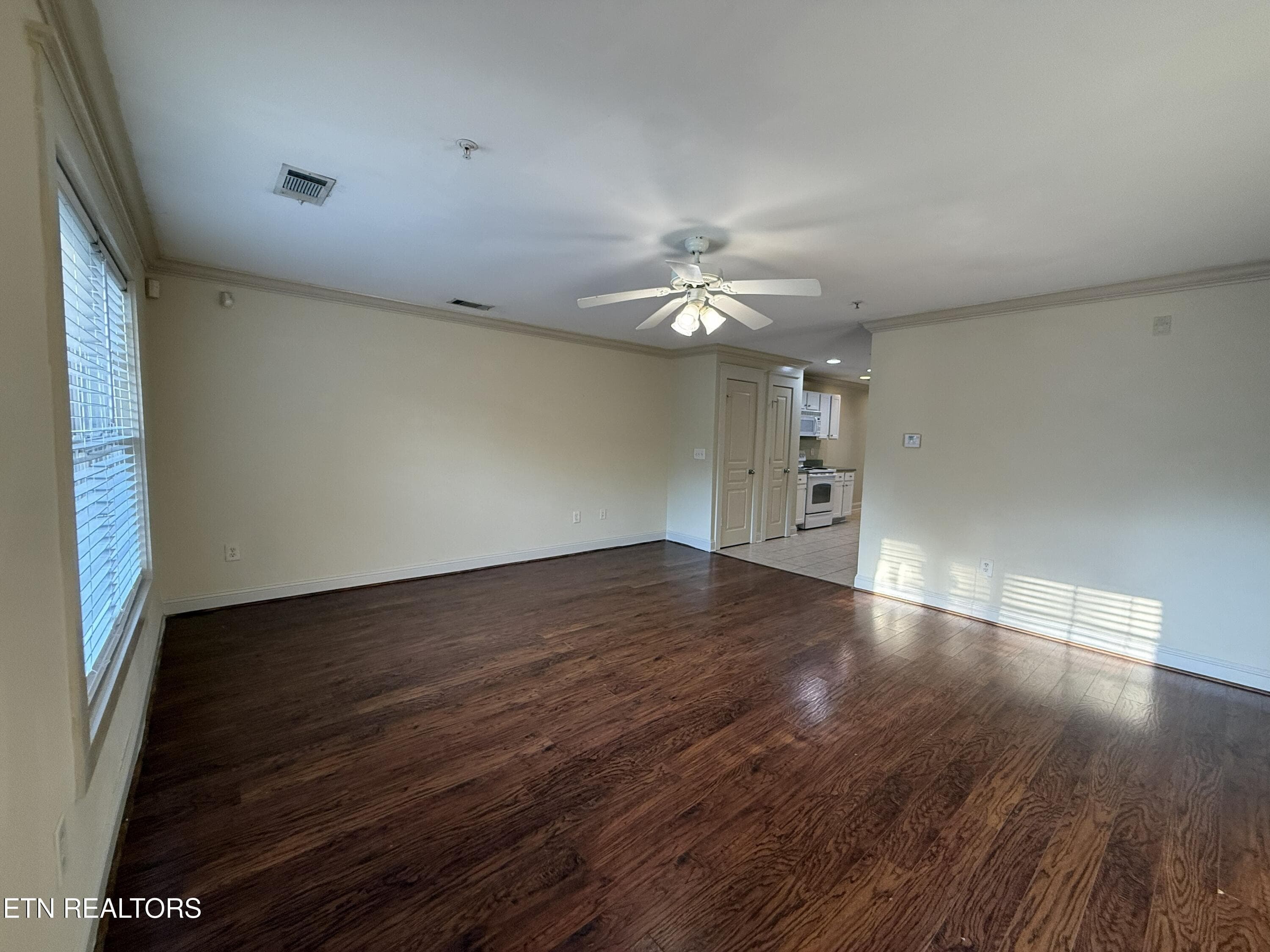 Living Room2 - 3831 Cherokee Woods Way 102, Knoxville, TN 37920, Knoxville
