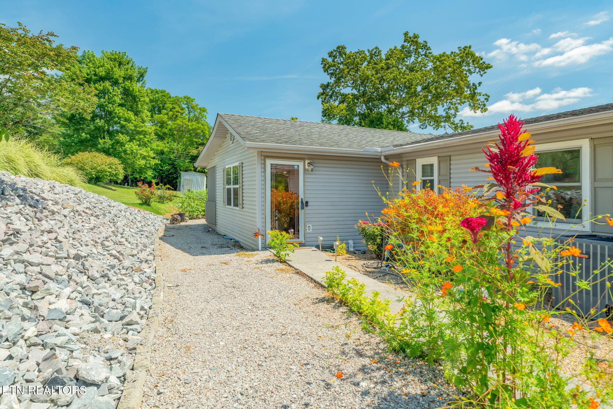 8-web-or-mls-3091 Dutch Valley Road-46 - 3091 Dutch Valley Rd, Washburn, TN 37888, Washburn