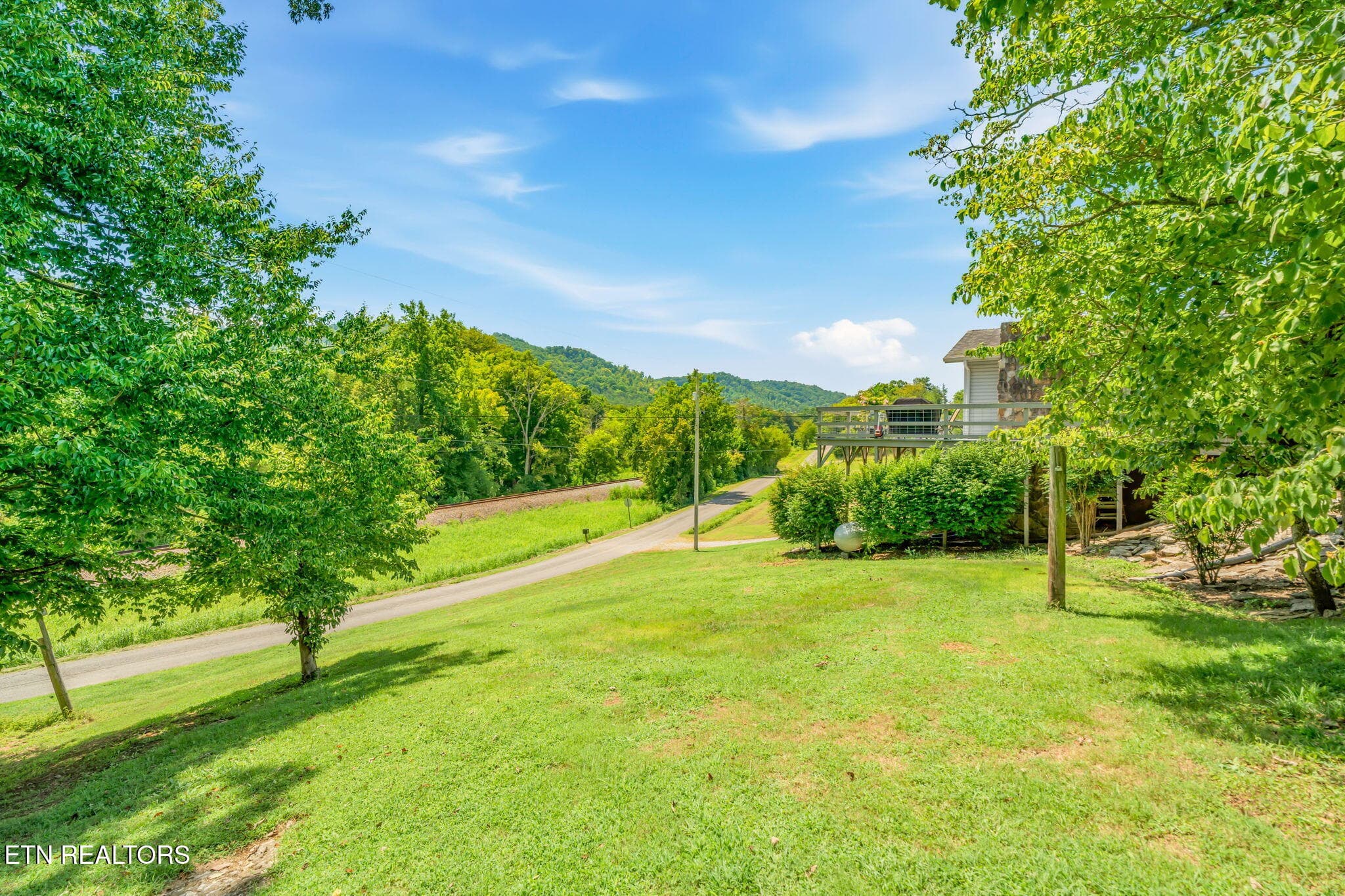 60-web-or-mls-3091 Dutch Valley Road-55 - 3091 Dutch Valley Rd, Washburn, TN 37888, Washburn