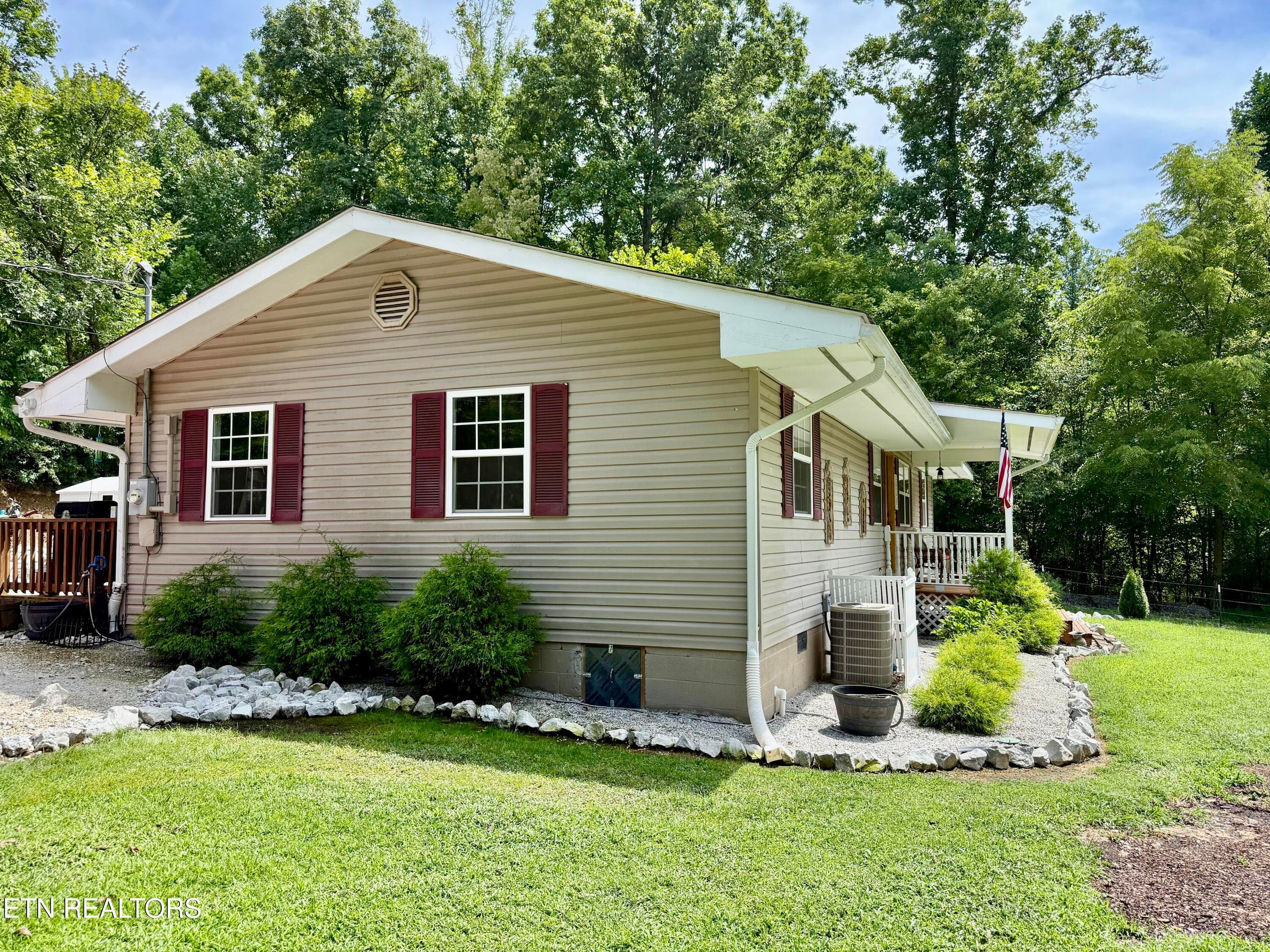 IMG_4423_Original - 531 Winona Rd, Huntsville, TN 37756