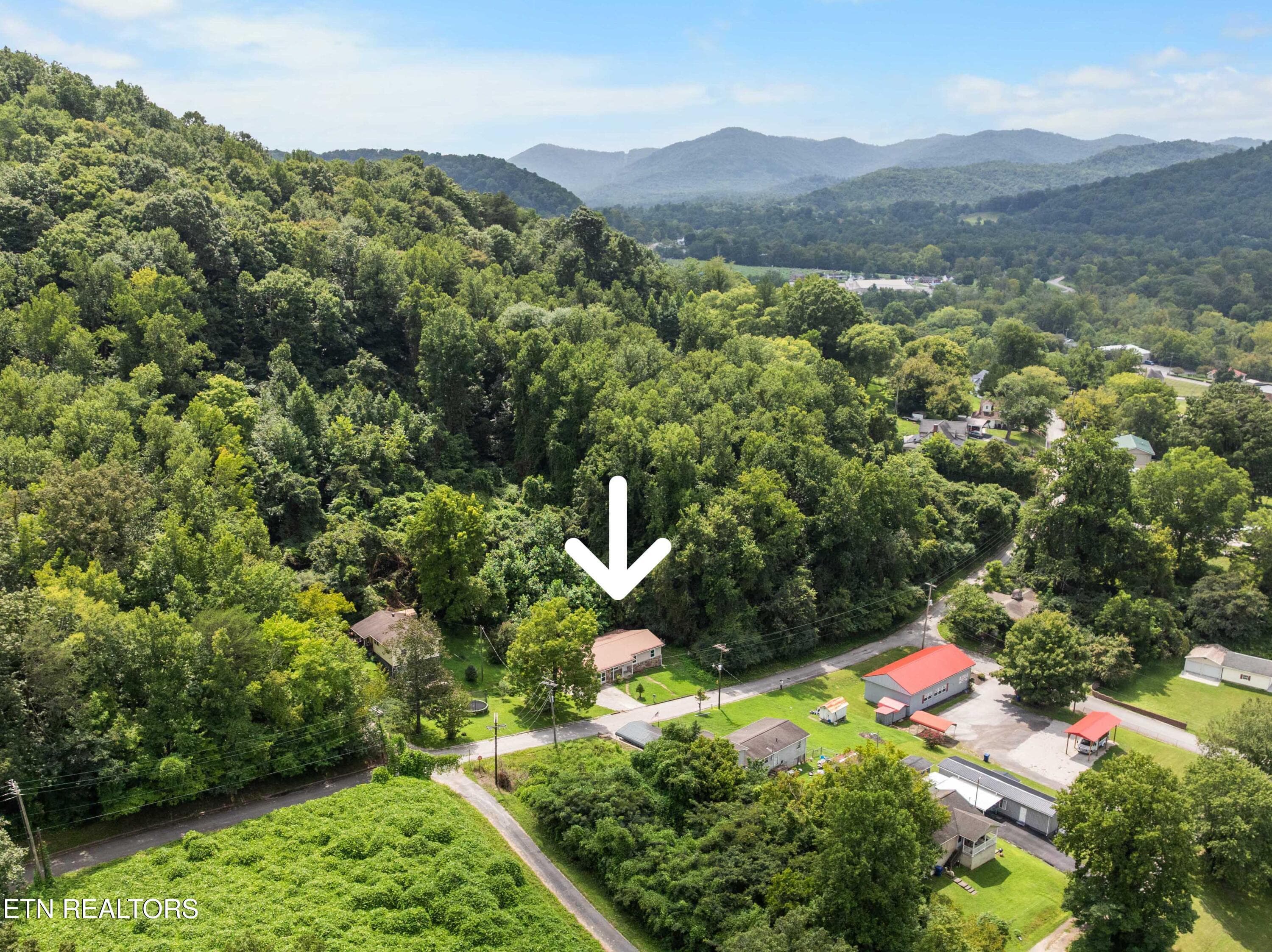 DJI_0231 - 232 E Robbins St, Jellico, TN 37762