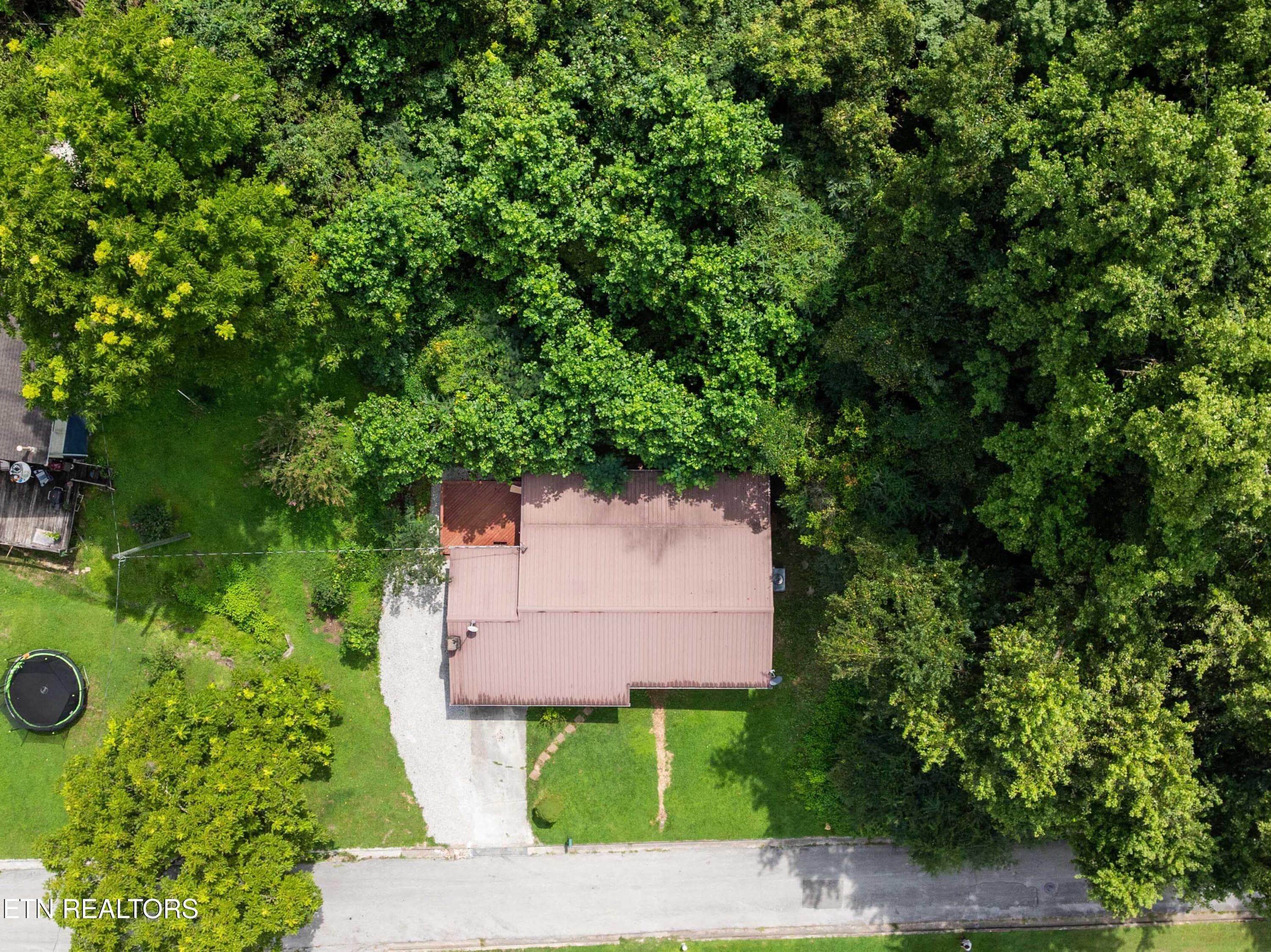 DJI_0239 - 232 E Robbins St, Jellico, TN 37762