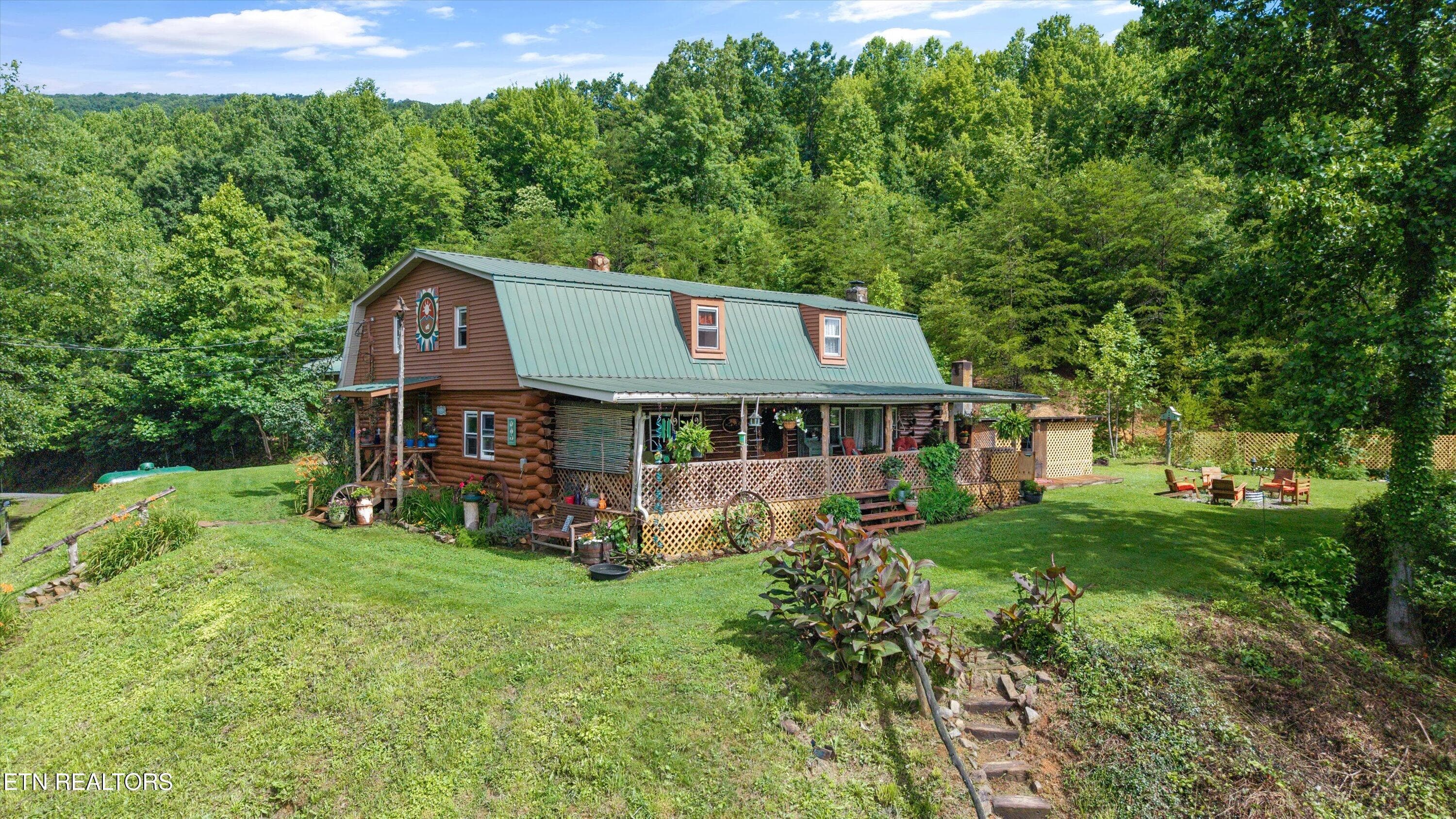 518 Buell Rd, Sneedville, TN 37869
