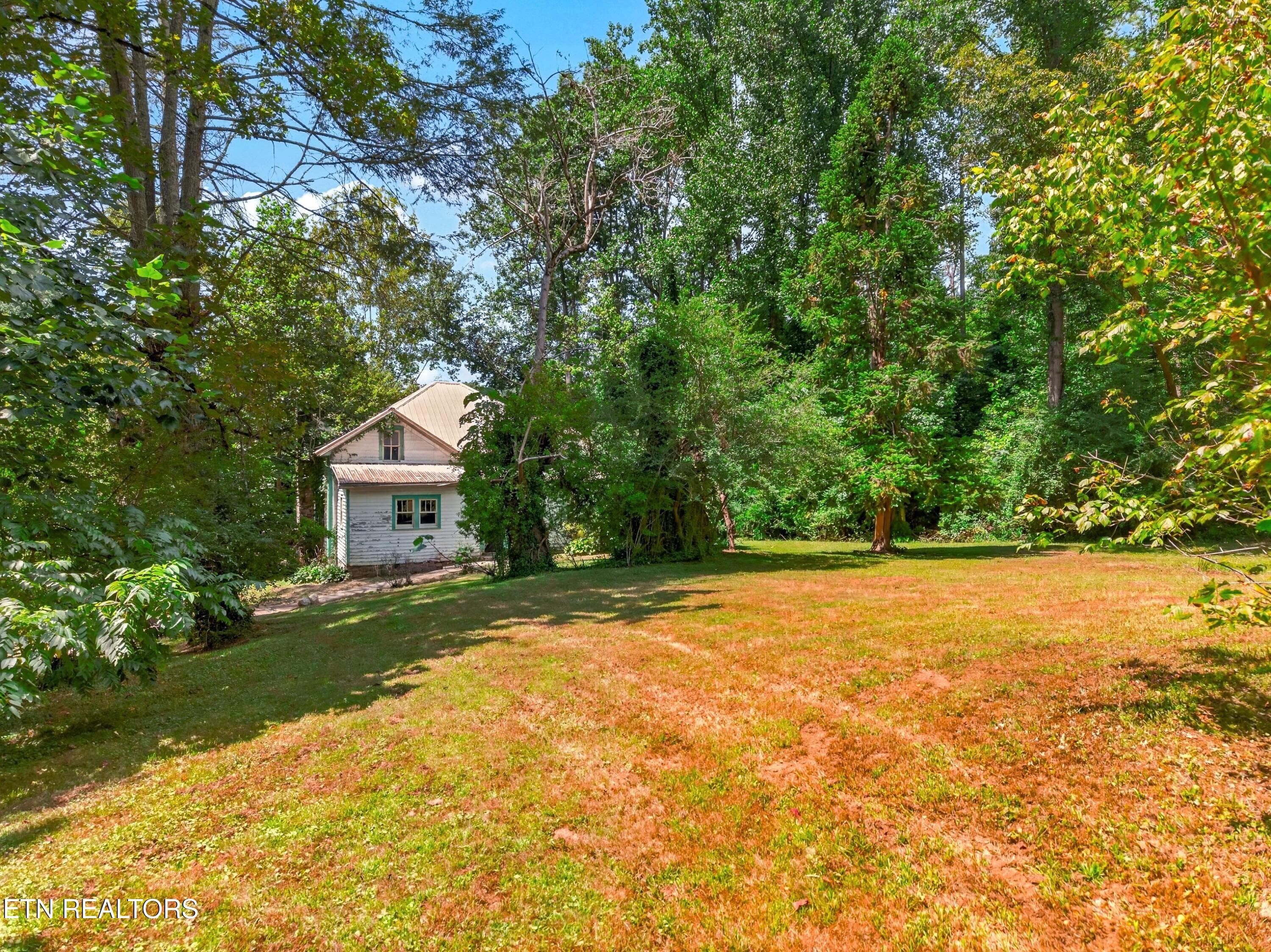 032-264BeechBranchRoad-Gatlinburg-TN-377 - 264 Beech Branch Rd, Gatlinburg, TN 37738, Gatlinburg