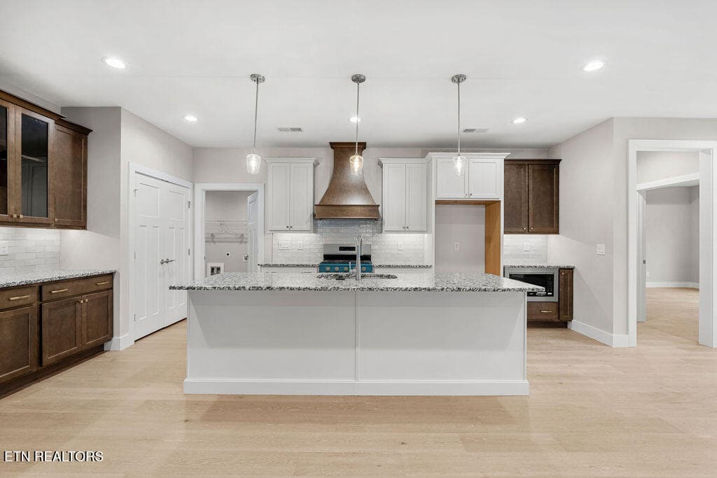 7618 Drake Ln - 7618 Drake Lane, Knoxville, TN 37924, Knoxville