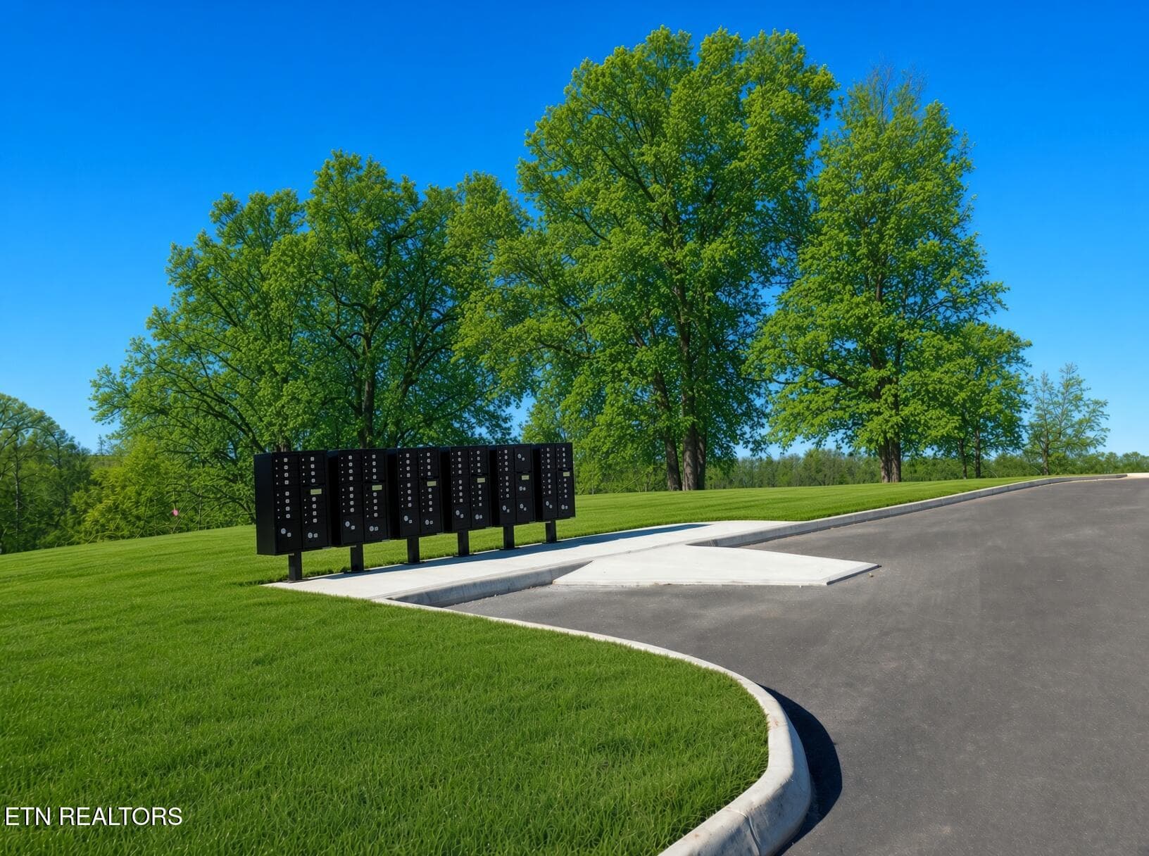 Serenity Cove Subdivision - Lot 13 Shorewood Point, Morristown, TN 37814