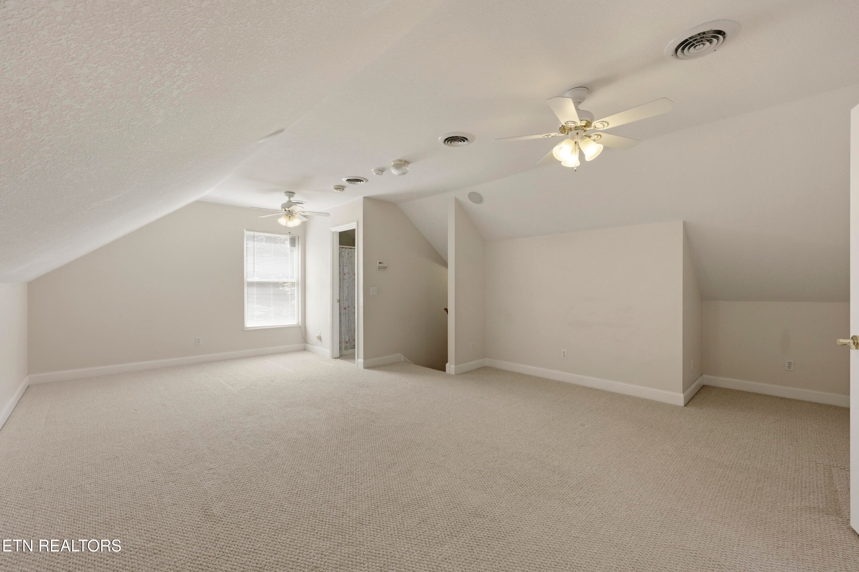 25-3217 Cove Ln 34 - 3217 Cove Lane, Louisville, TN 37777, Louisville