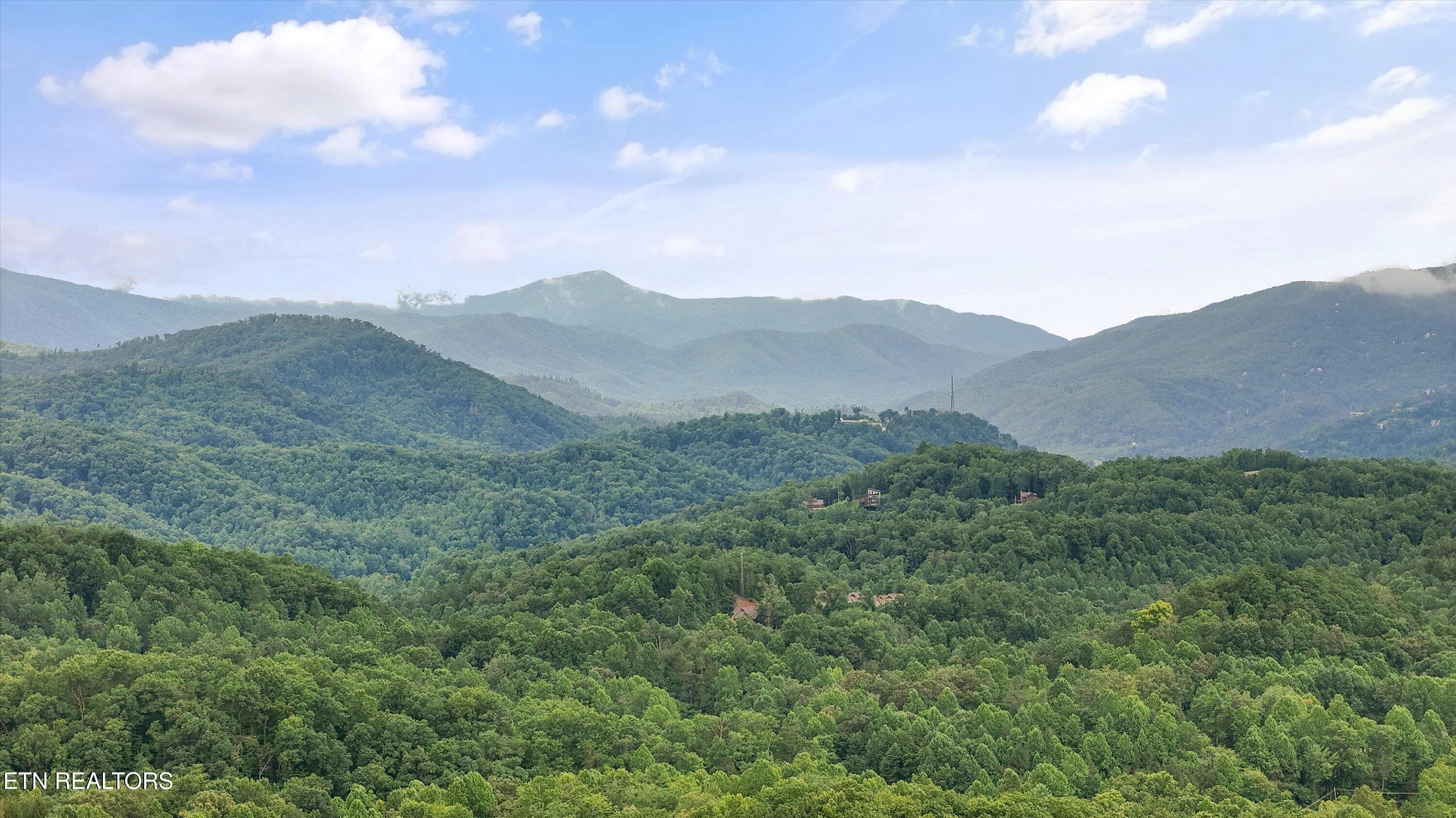 40-520 Proffitt Rd09 - 537 Johnson Lane 2, Gatlinburg, TN 37738, Gatlinburg