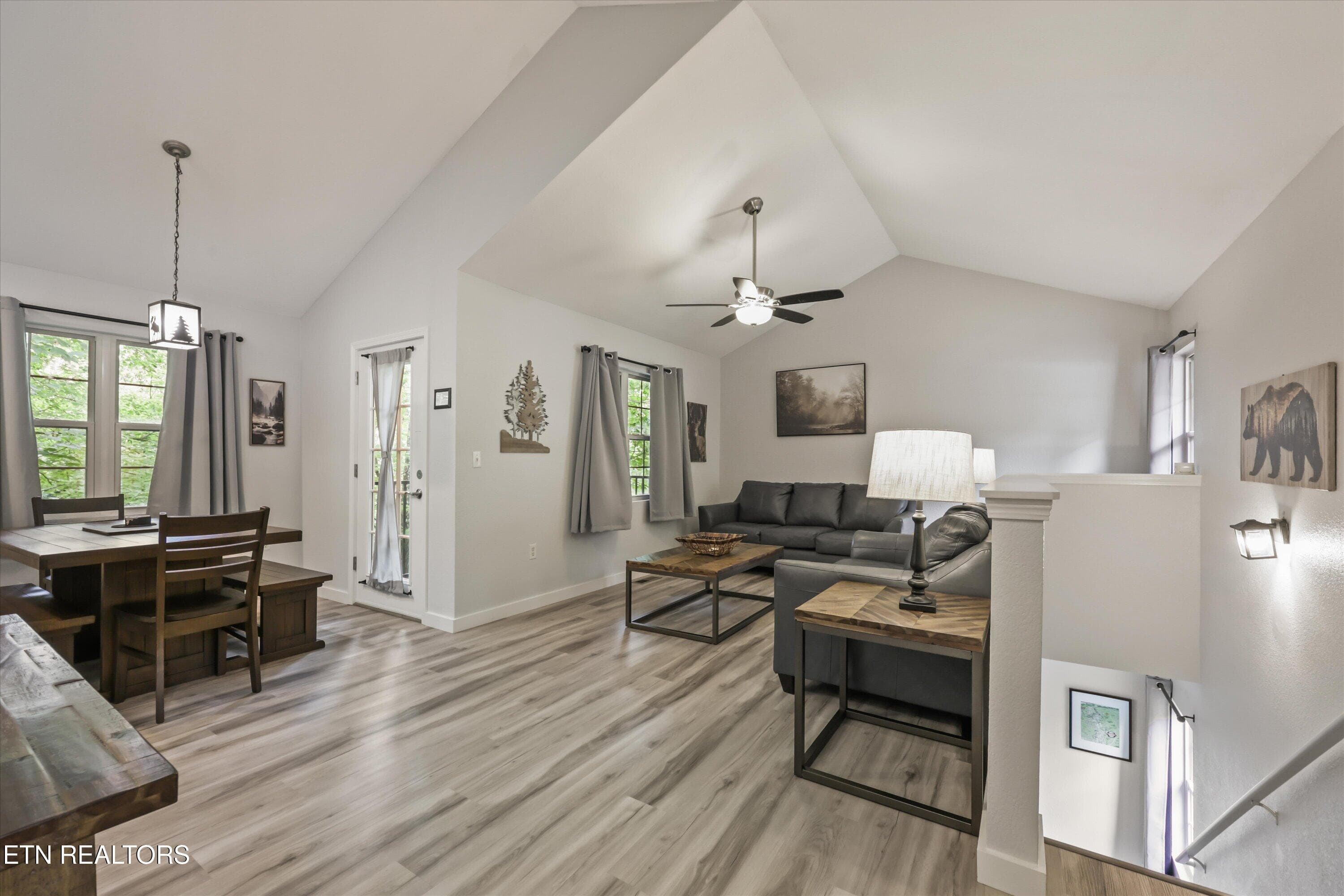 06-537 Johnson Ln unit 2 01 - 537 Johnson Lane 2, Gatlinburg, TN 37738, Gatlinburg