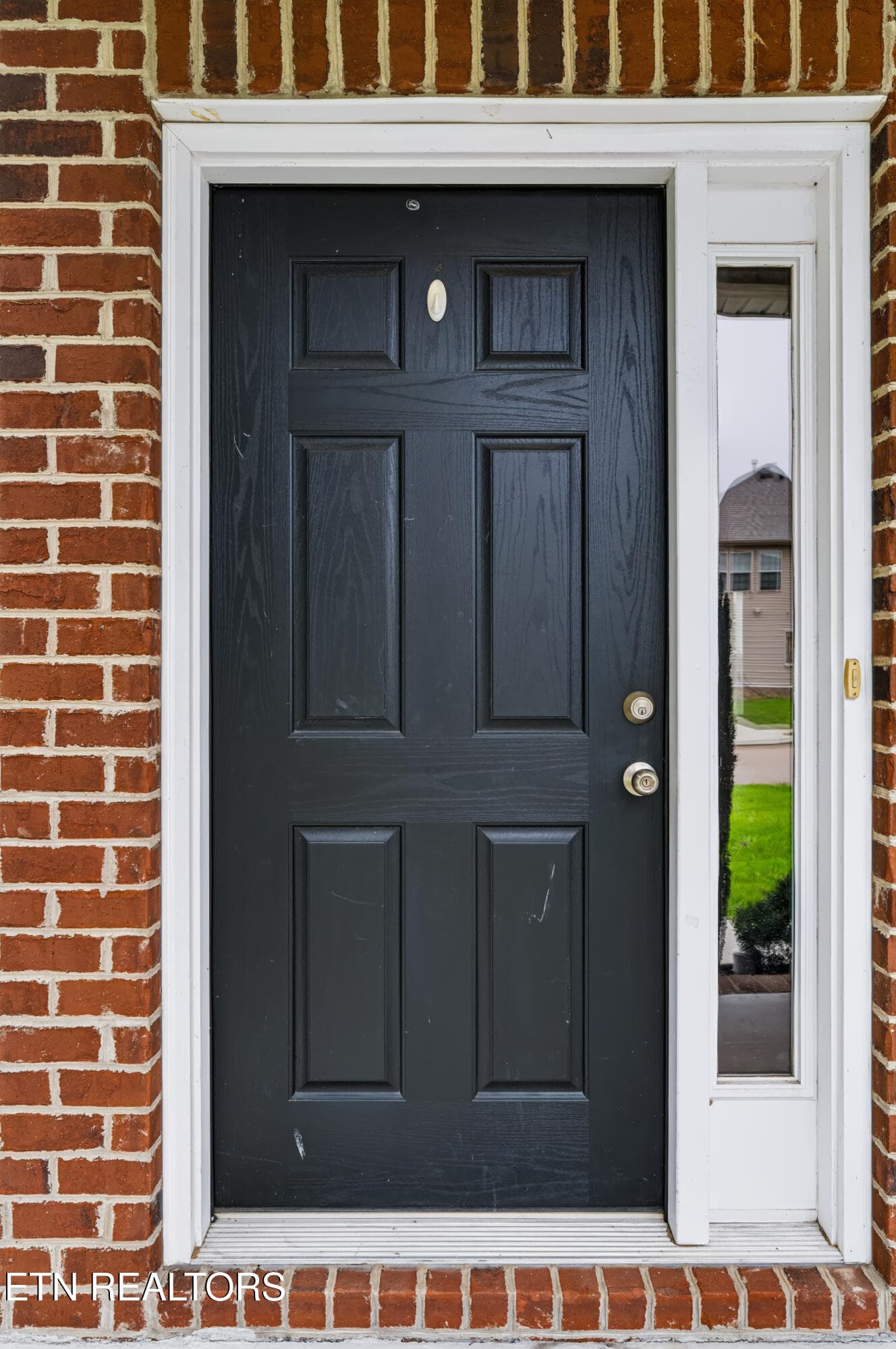Entrance - 1727 Glen Shady Blvd, Knoxville, TN 37922