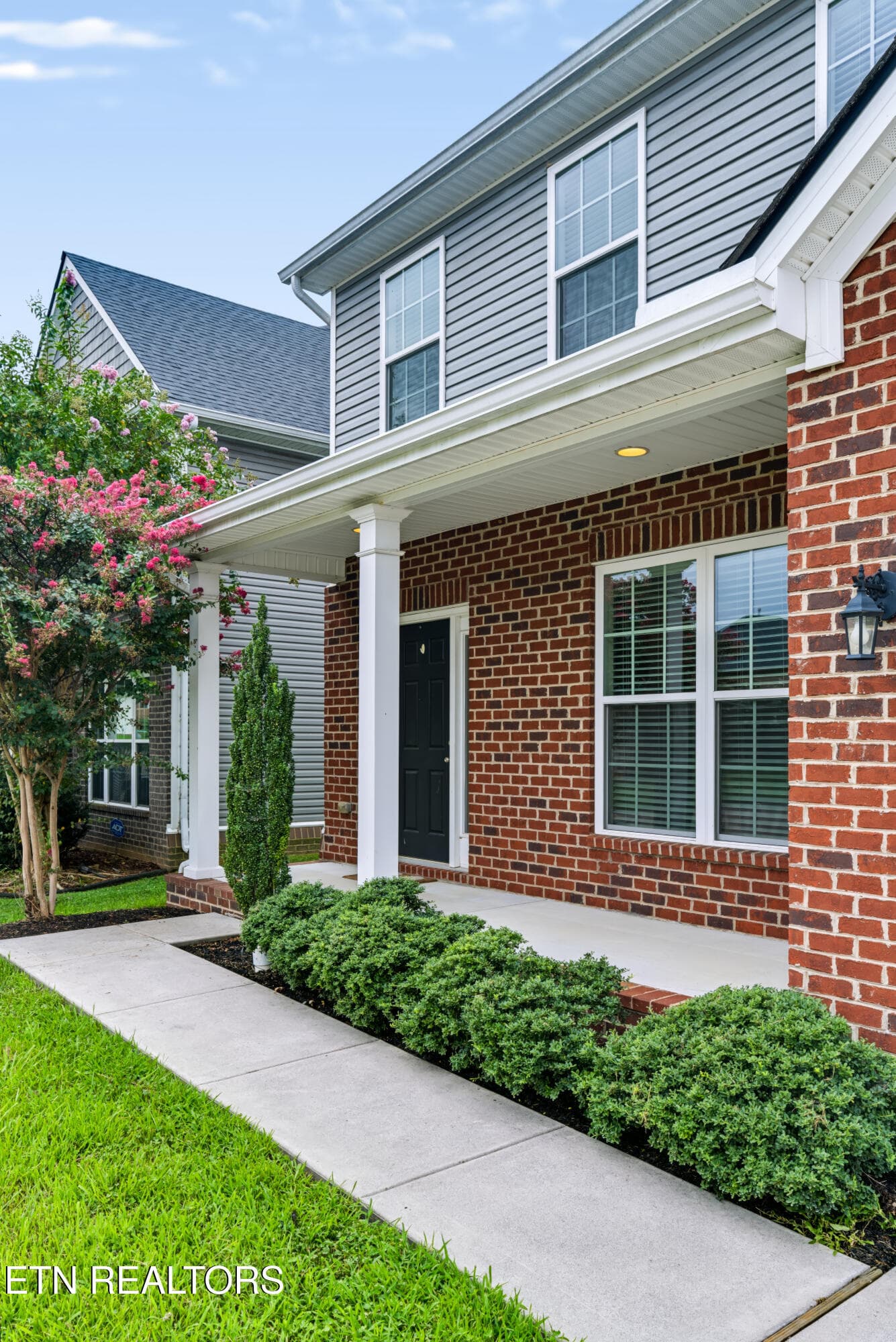Home Sweet Home - 1727 Glen Shady Blvd, Knoxville, TN 37922