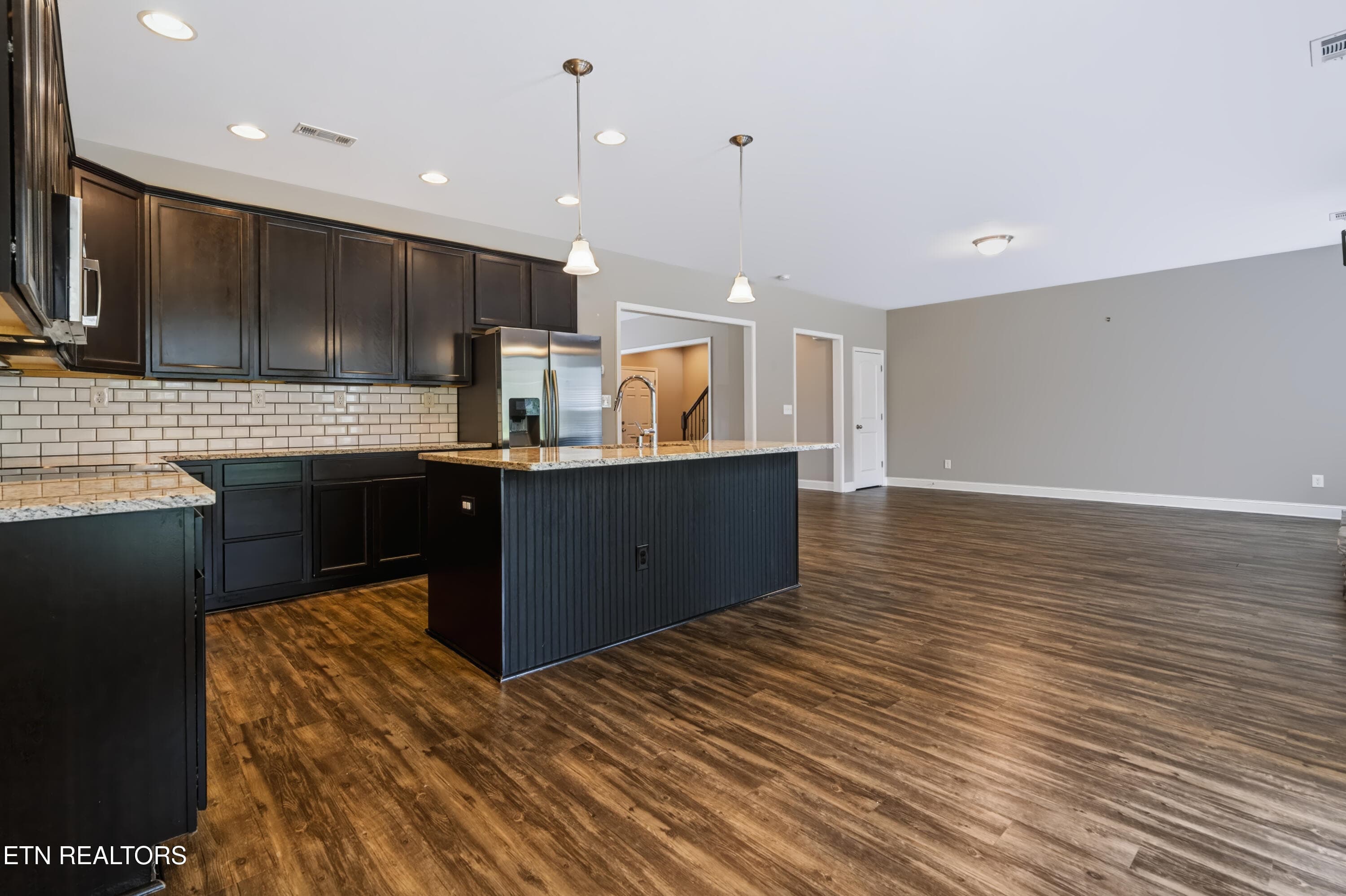 Kitchen - 1727 Glen Shady Blvd, Knoxville, TN 37922