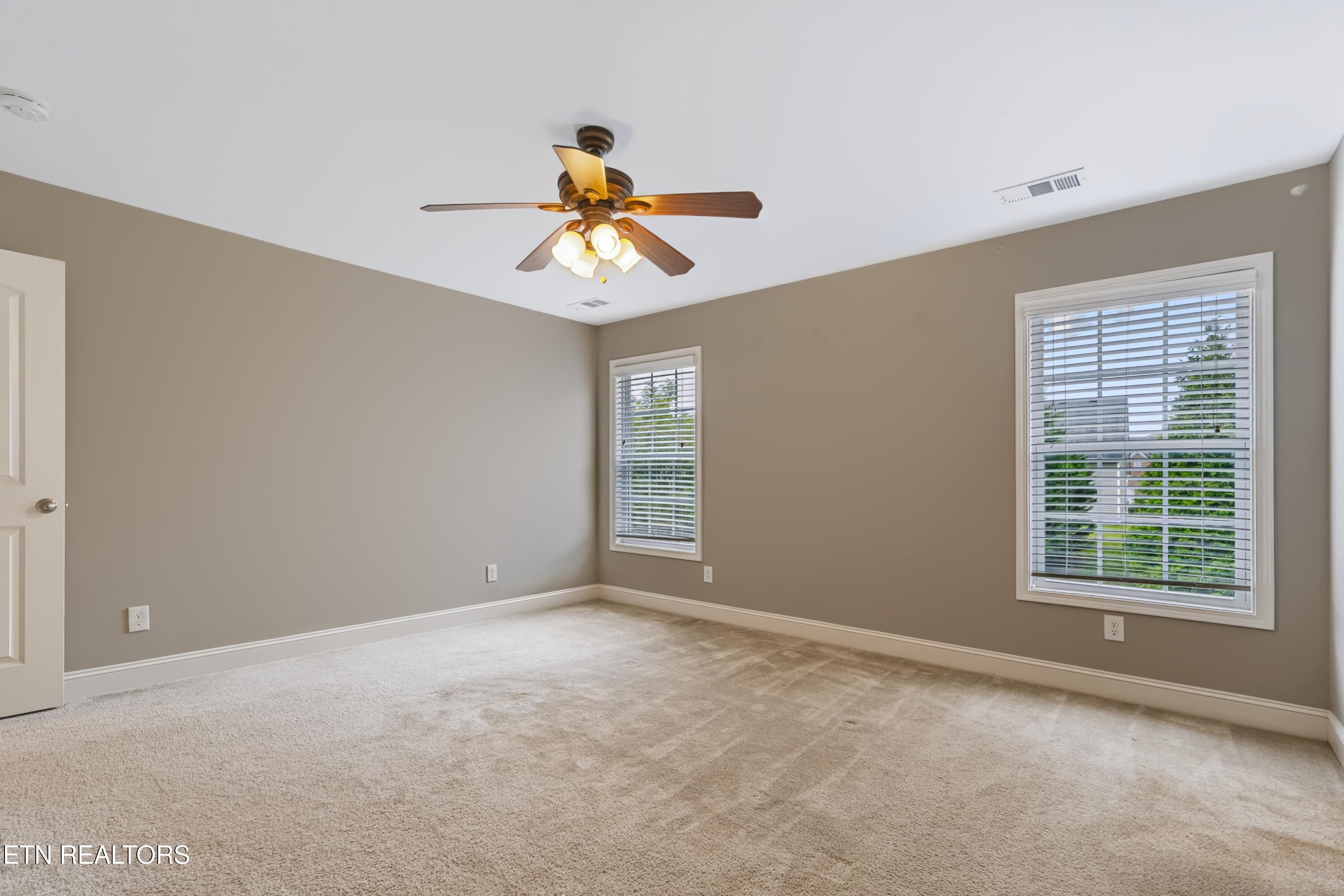 Master BR - 1727 Glen Shady Blvd, Knoxville, TN 37922