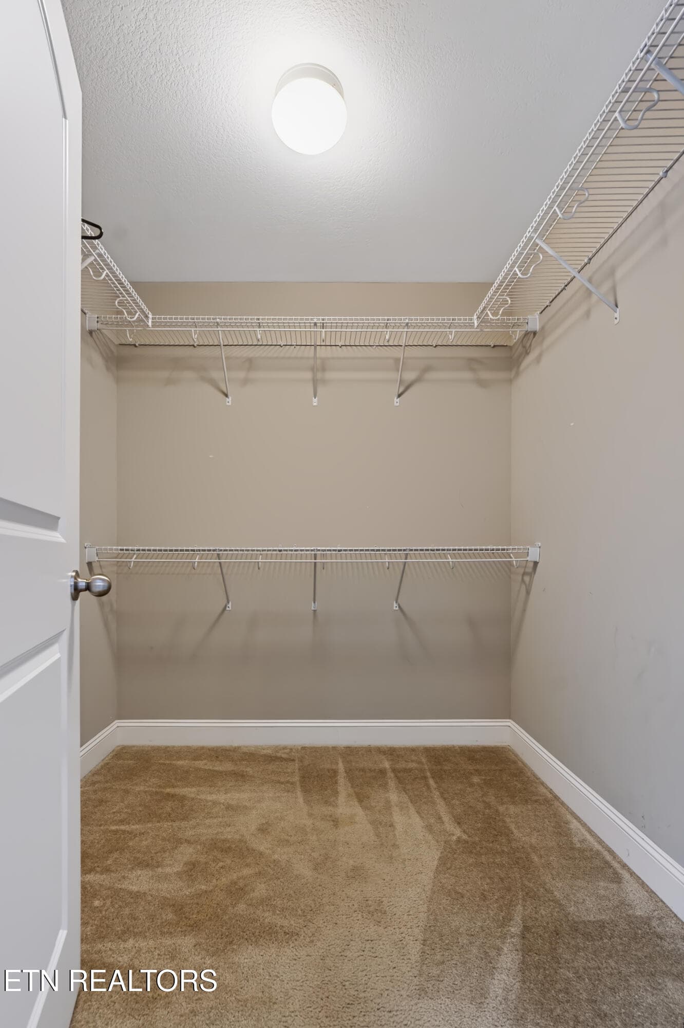 Master Closet - 1727 Glen Shady Blvd, Knoxville, TN 37922