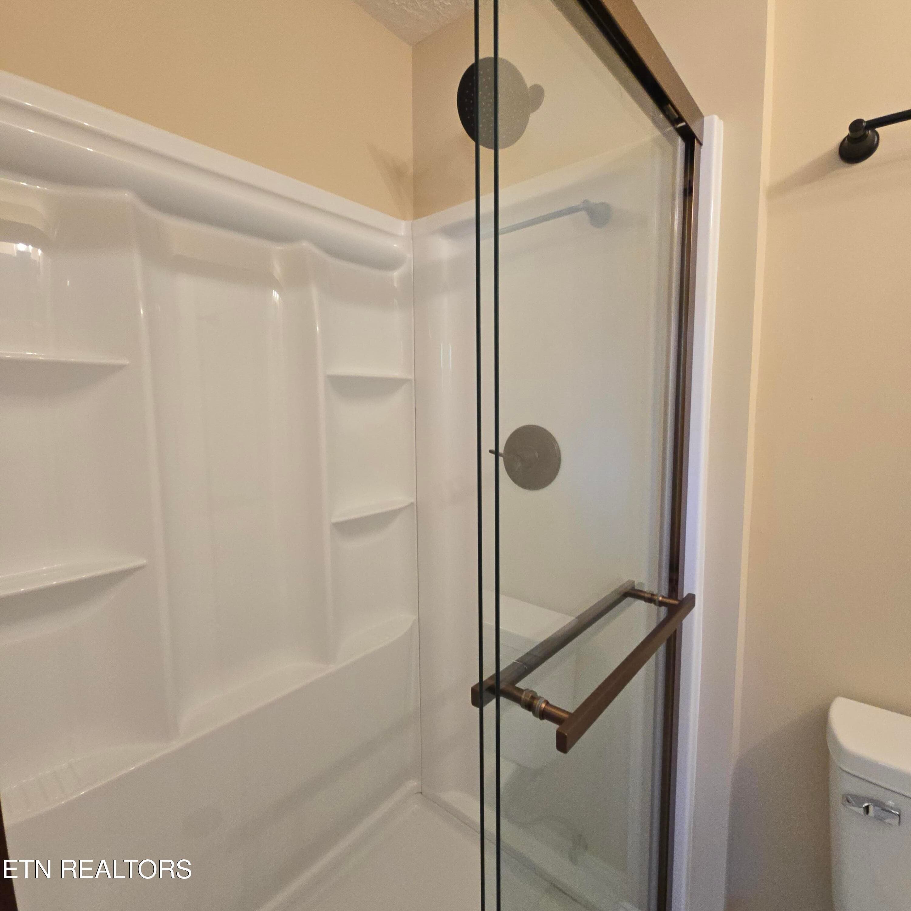 108 Hickory Dr. Maryville, TN 37804 - 108 Hickory Drive, Maryville, TN 37804