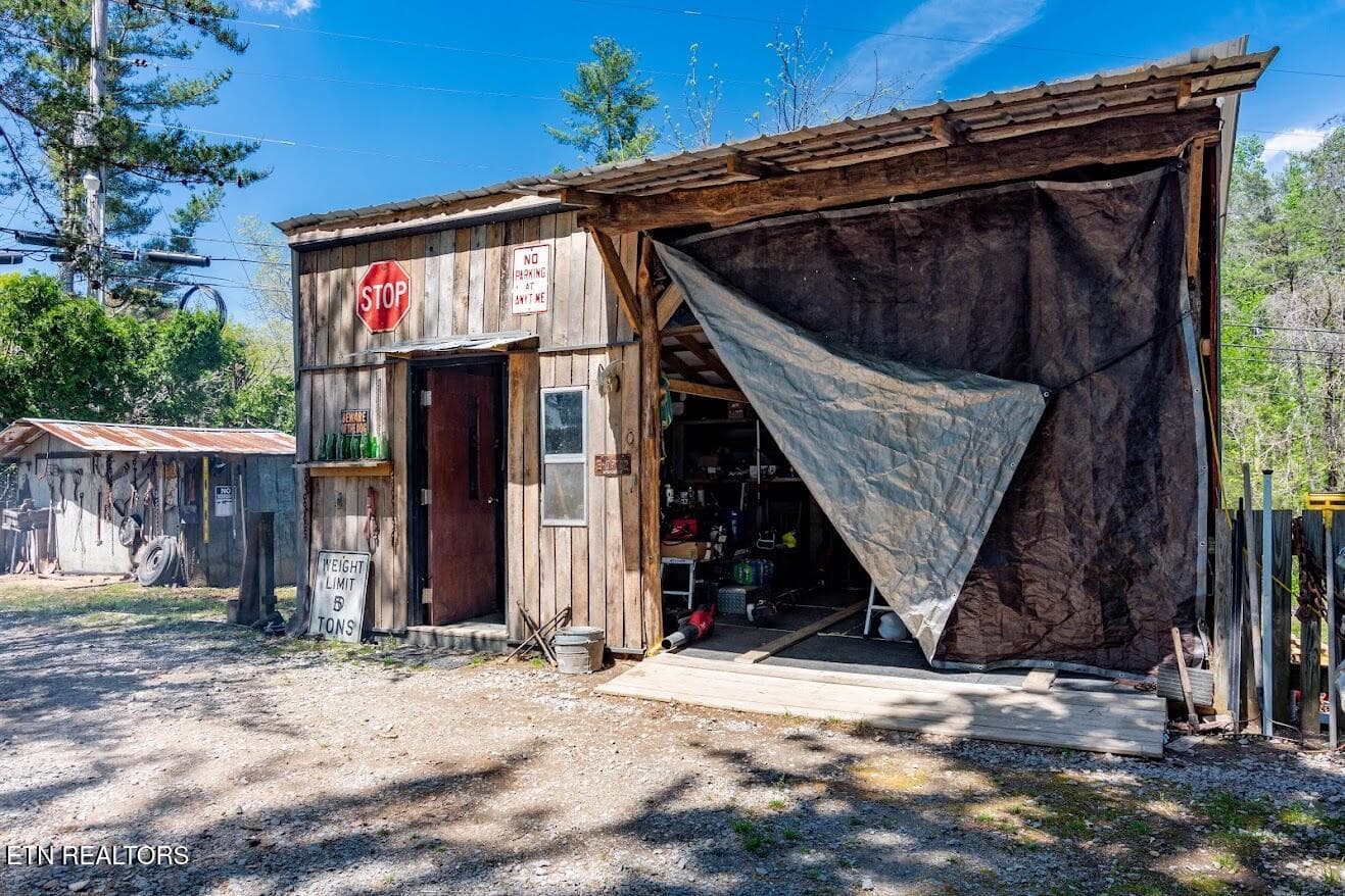 cedar hills 51 - 11 Cedar Hills Rd, Grandview, TN 37337
