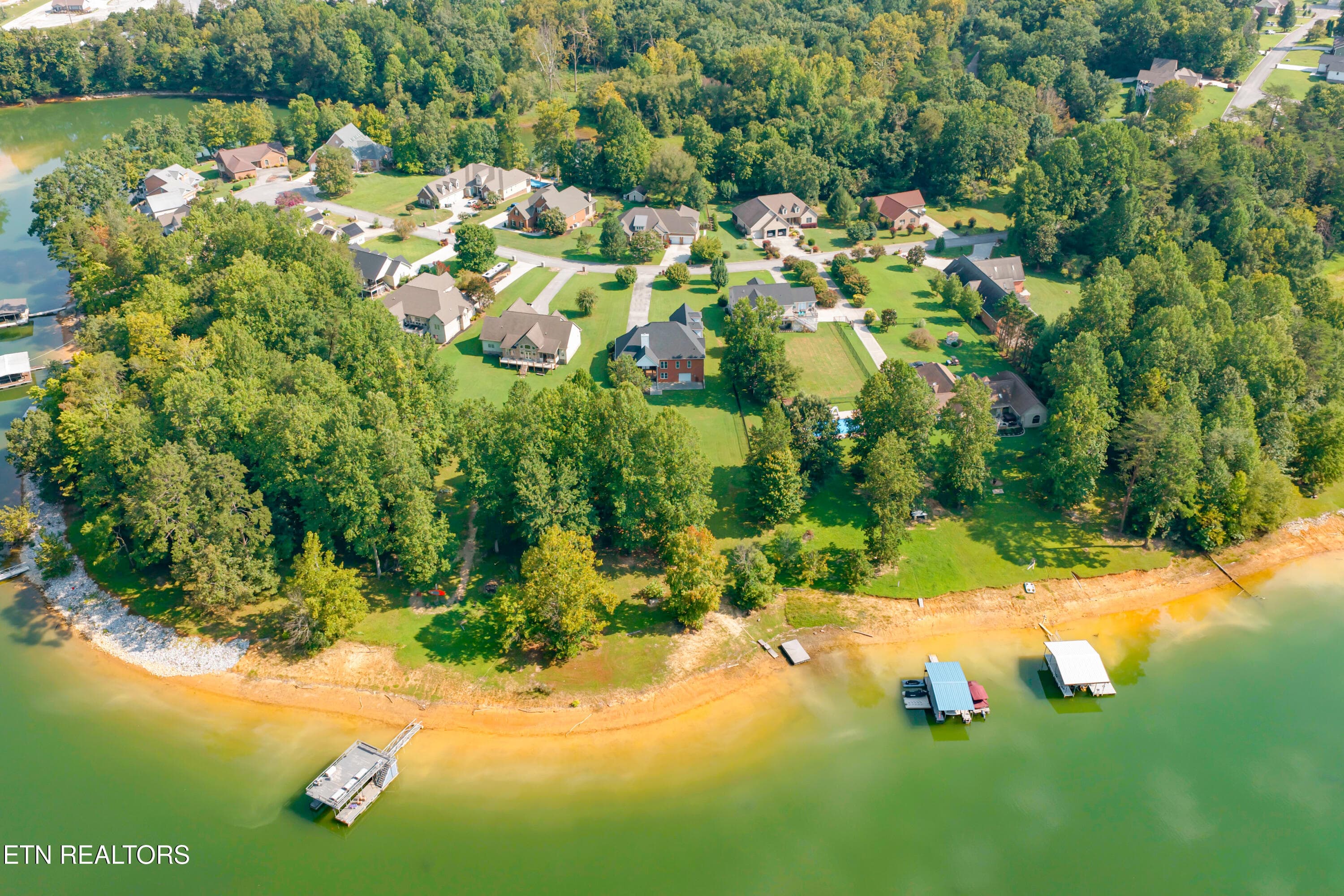 267 Paradise Lane-4 - 267 Paradise Lane, Jacksboro, TN 37757