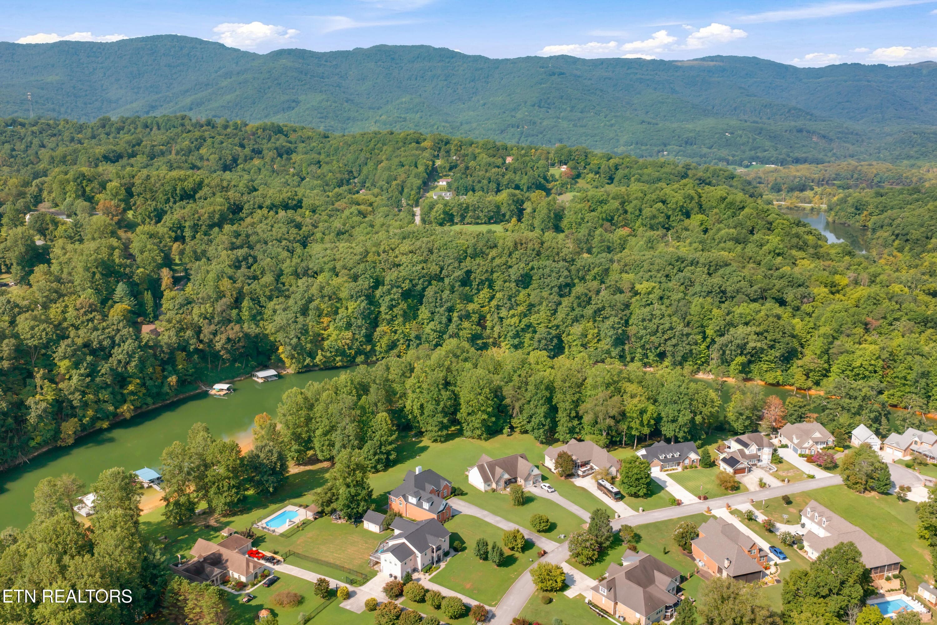 267 Paradise Lane-7 - 267 Paradise Lane, Jacksboro, TN 37757