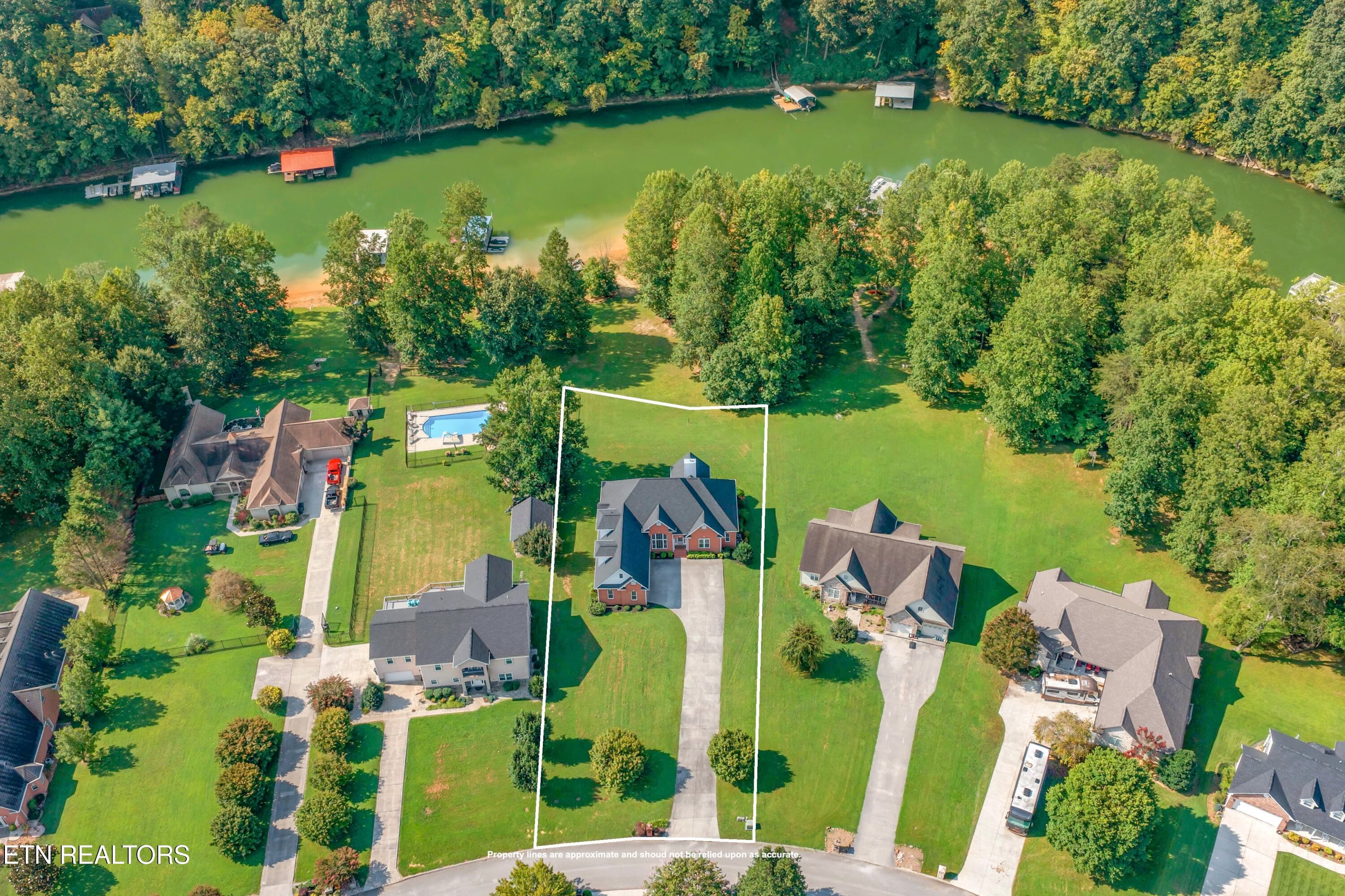 267 Paradise Lane-8a - 267 Paradise Lane, Jacksboro, TN 37757