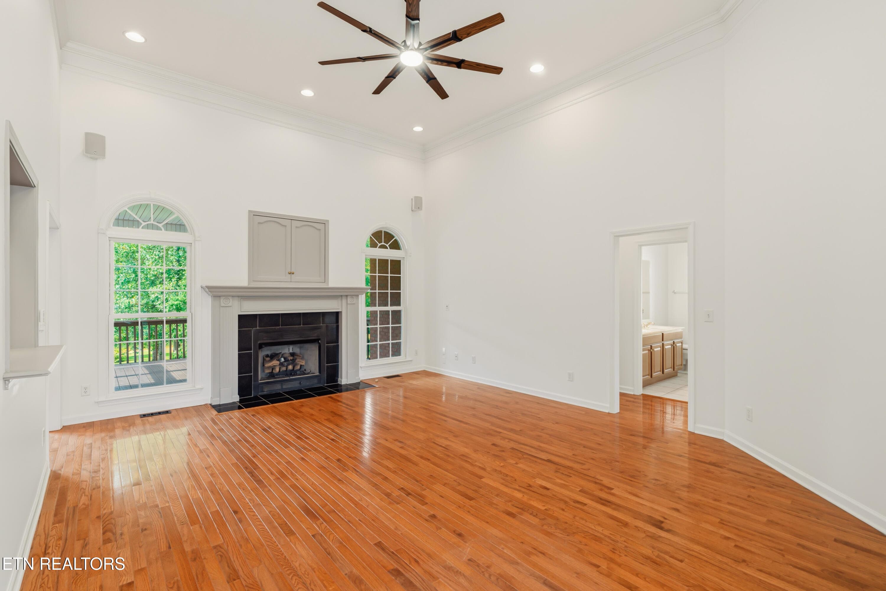 267 Paradise Lane-11 - 267 Paradise Lane, Jacksboro, TN 37757