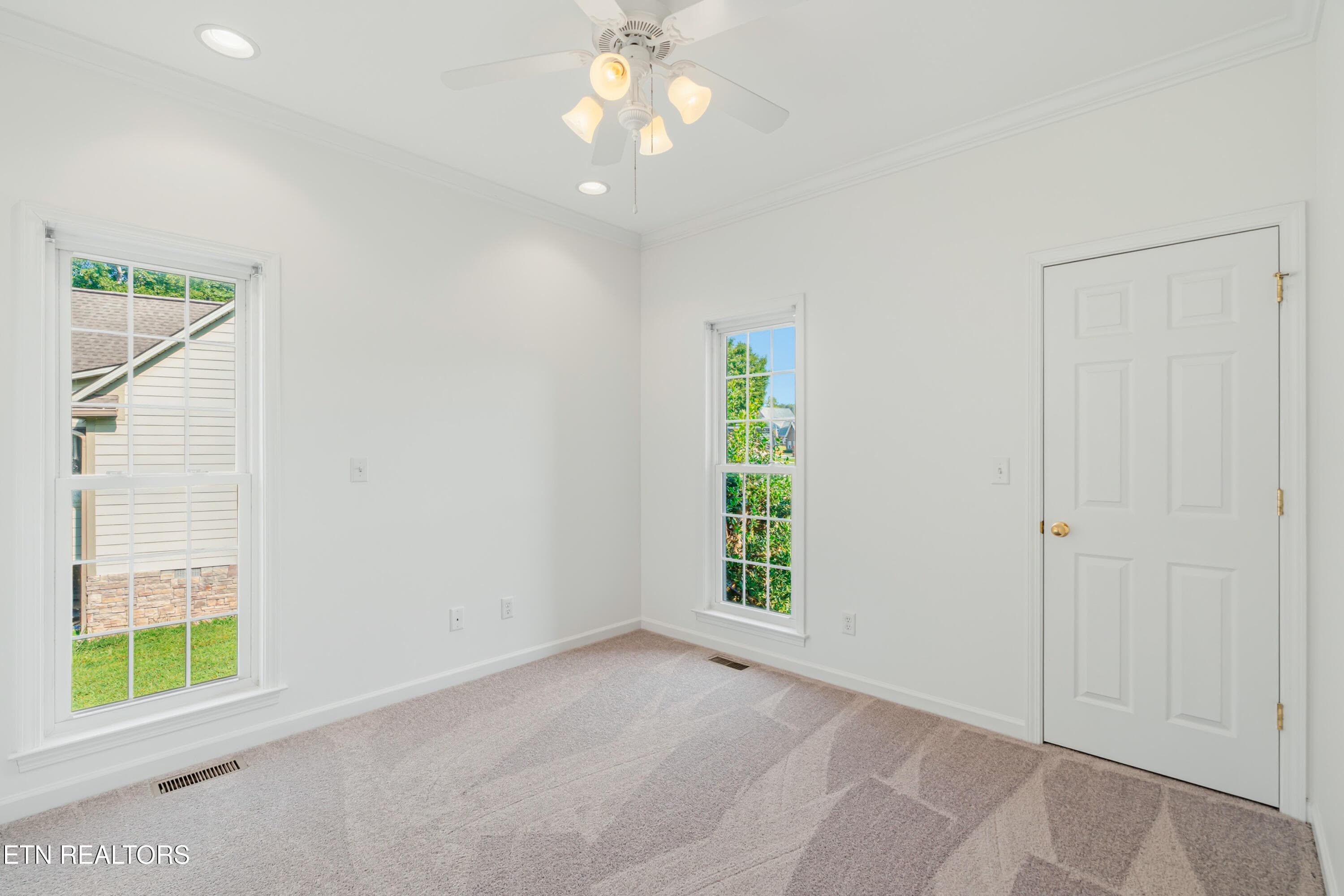 267 Paradise Lane-30 - 267 Paradise Lane, Jacksboro, TN 37757