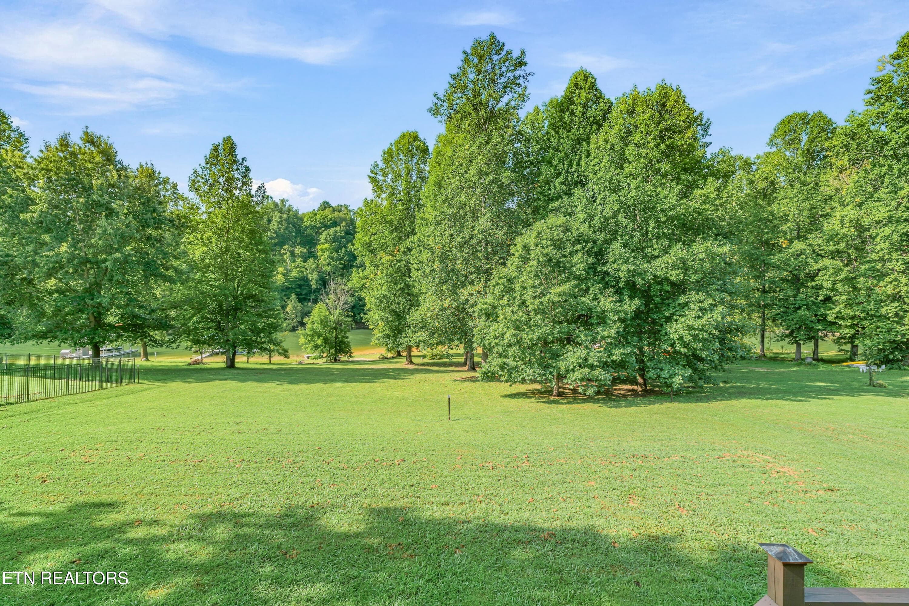 267 Paradise Lane-38 - 267 Paradise Lane, Jacksboro, TN 37757