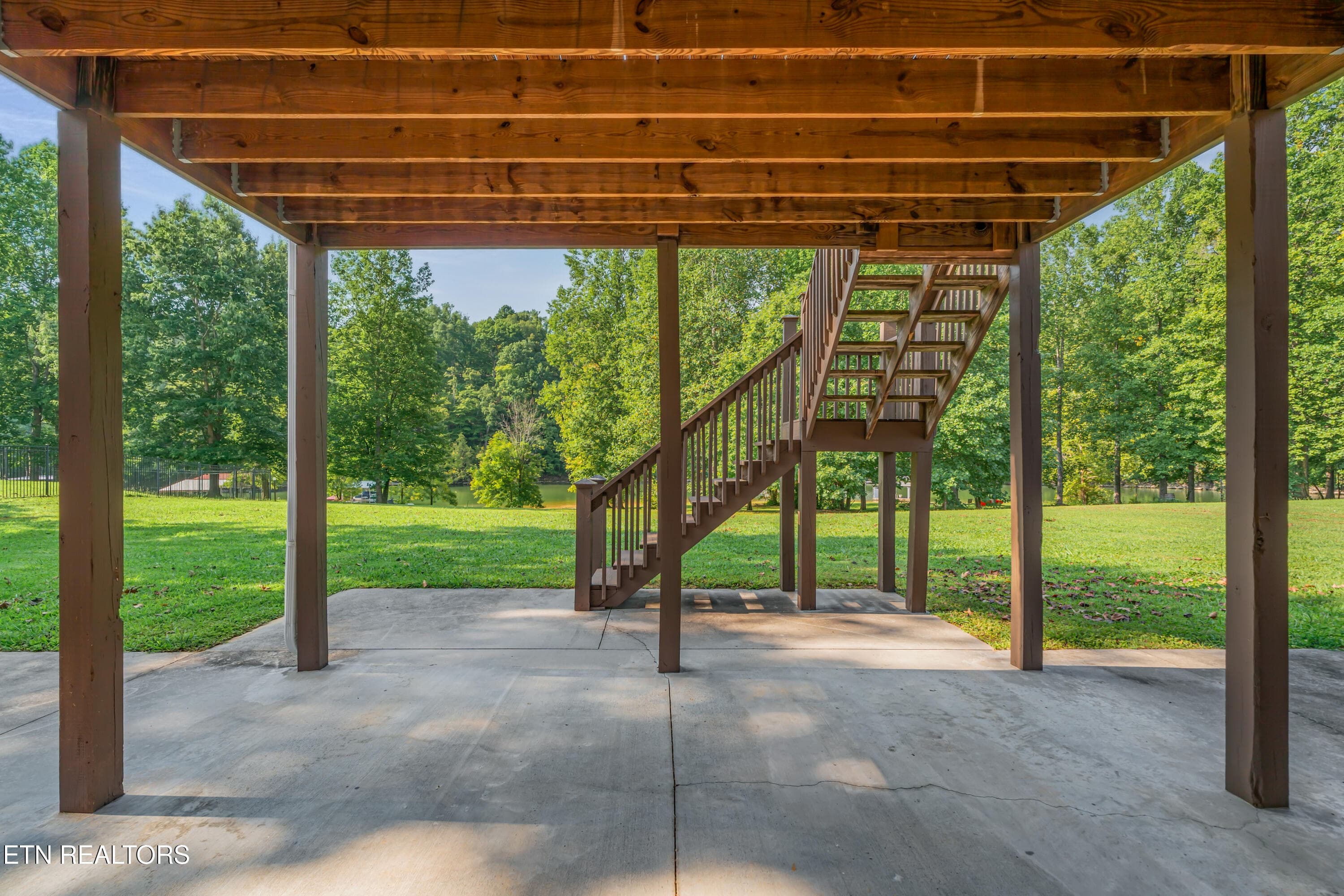 267 Paradise Lane-47 - 267 Paradise Lane, Jacksboro, TN 37757