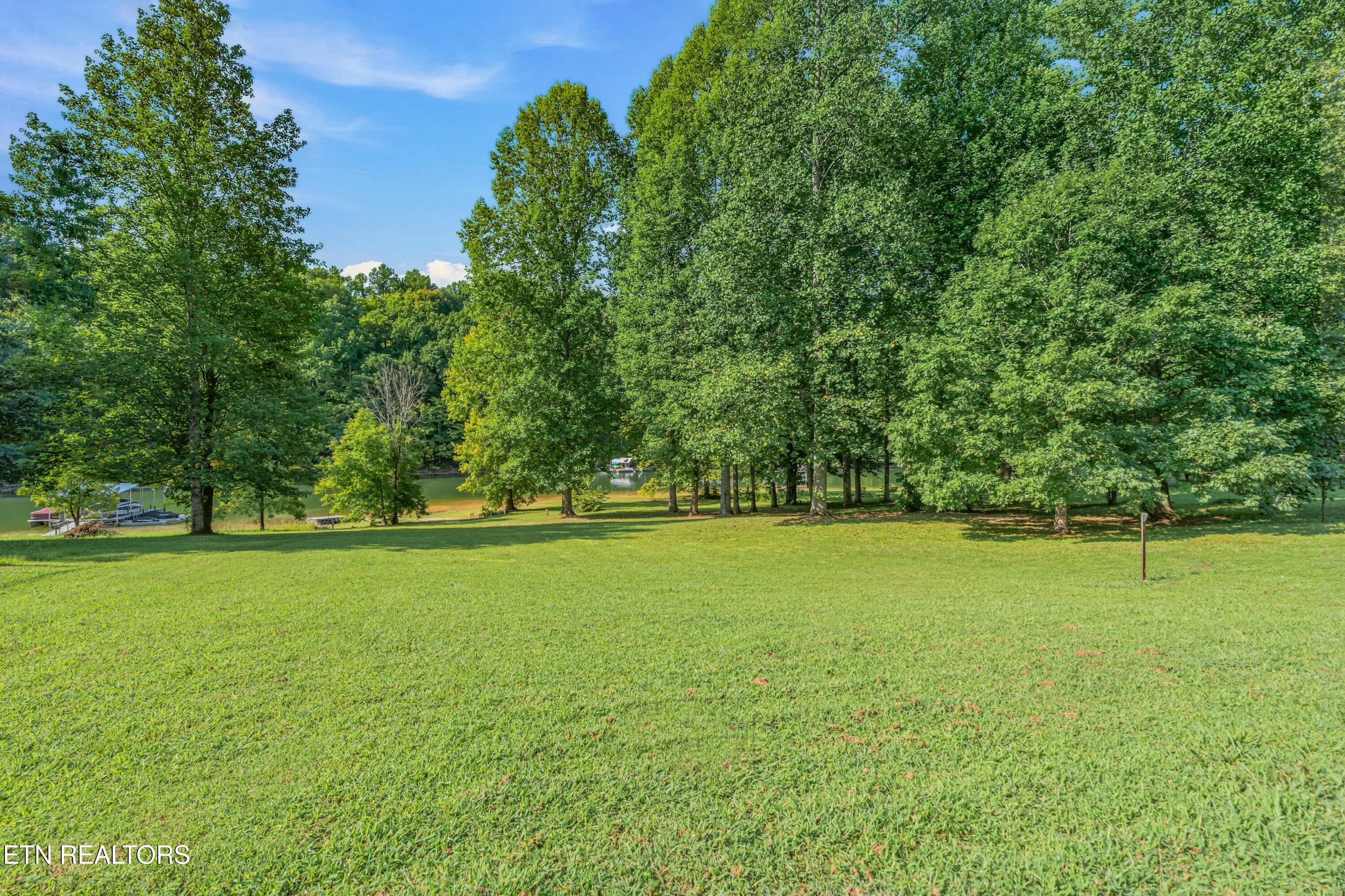 267 Paradise Lane-51 - 267 Paradise Lane, Jacksboro, TN 37757