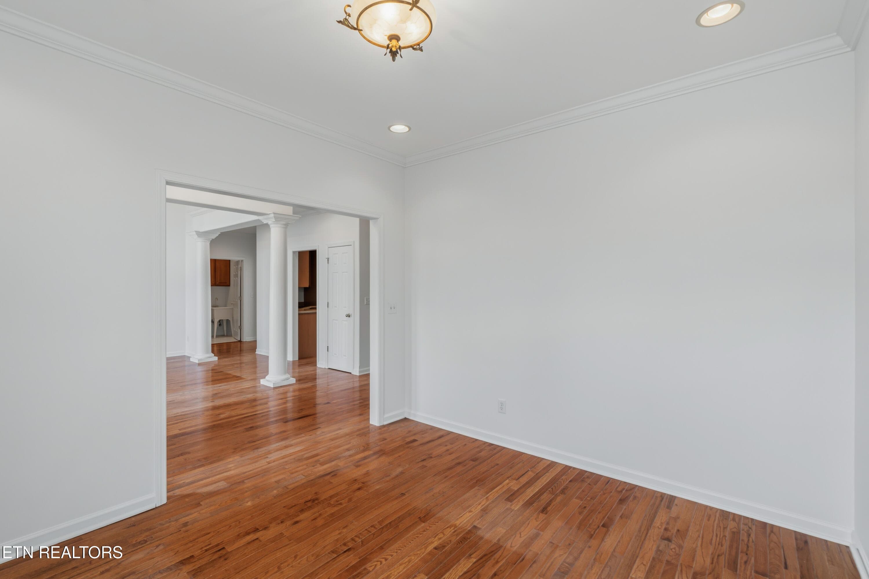 267 Paradise Lane-70 - 267 Paradise Lane, Jacksboro, TN 37757